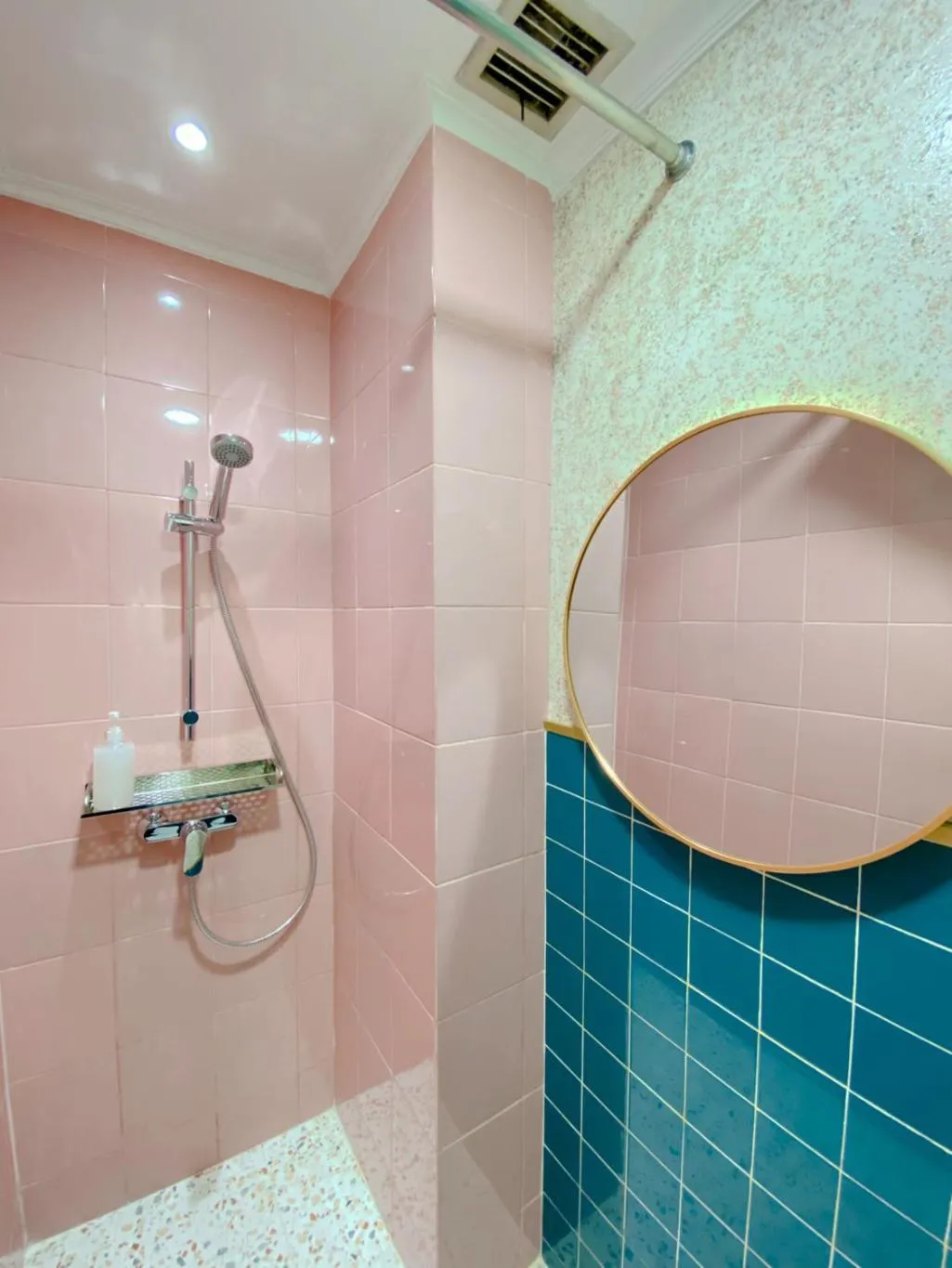 youre at - The Majesty Apartment