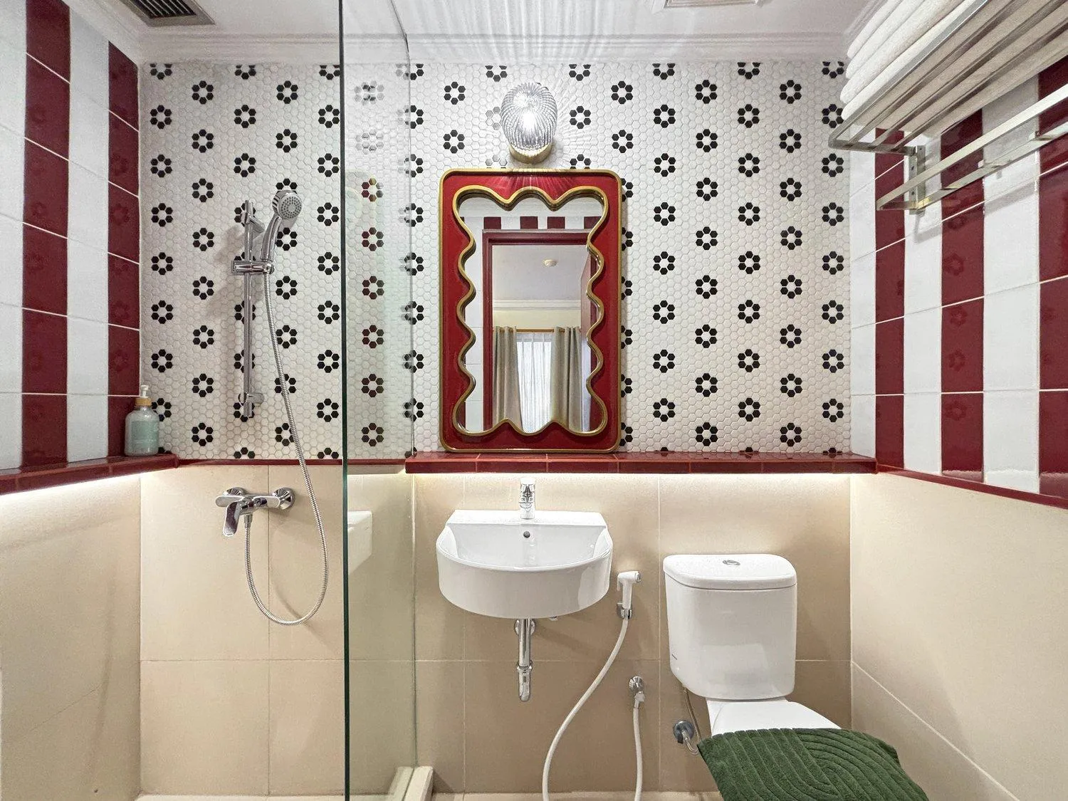 youre at - The Majesty Apartment