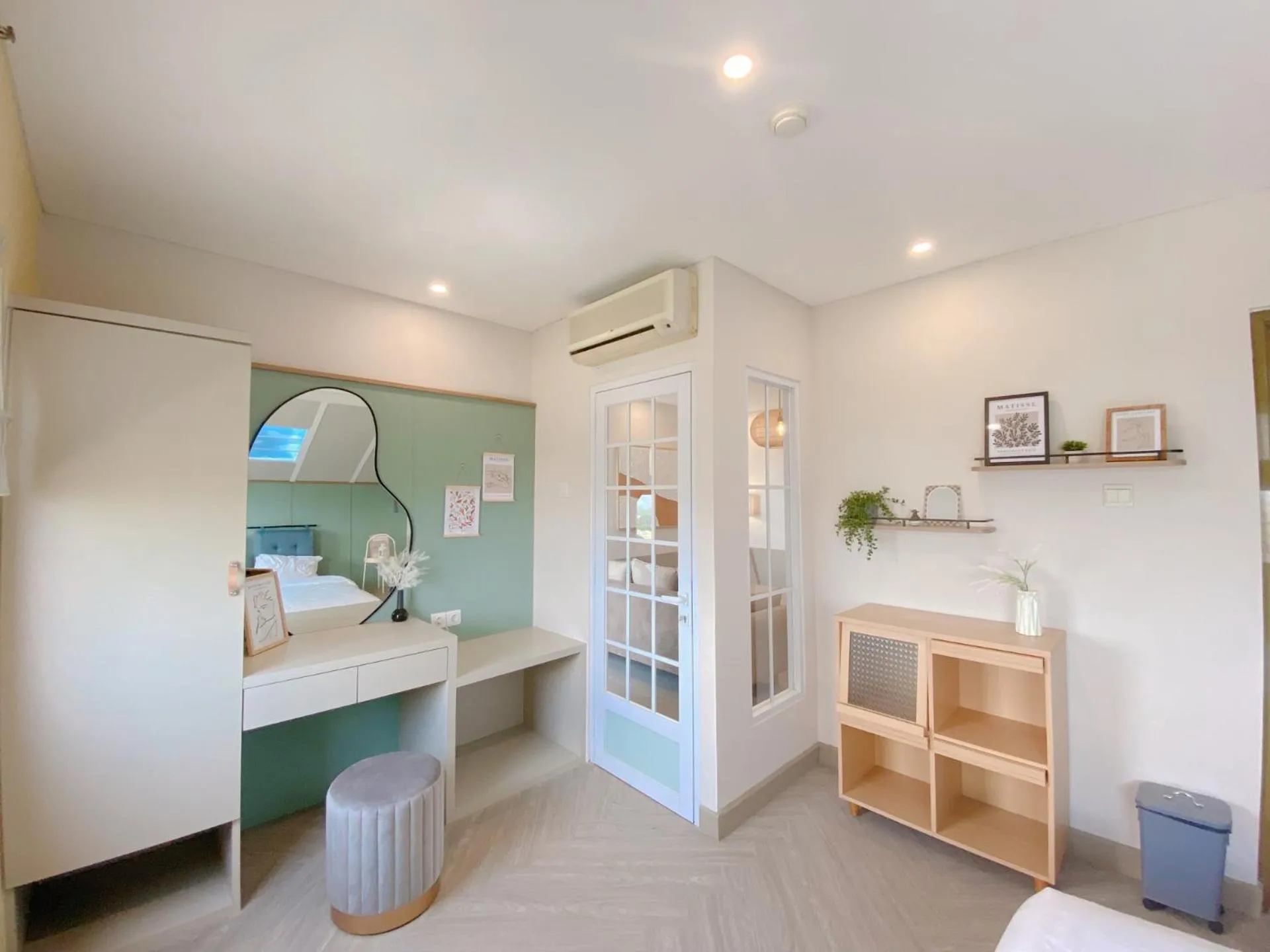 youre at - The Majesty Apartment