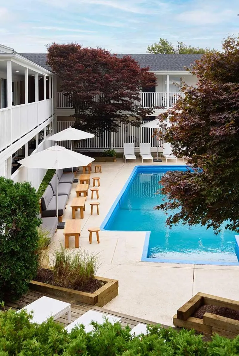 Swimming pool in Parker Beach Lodge