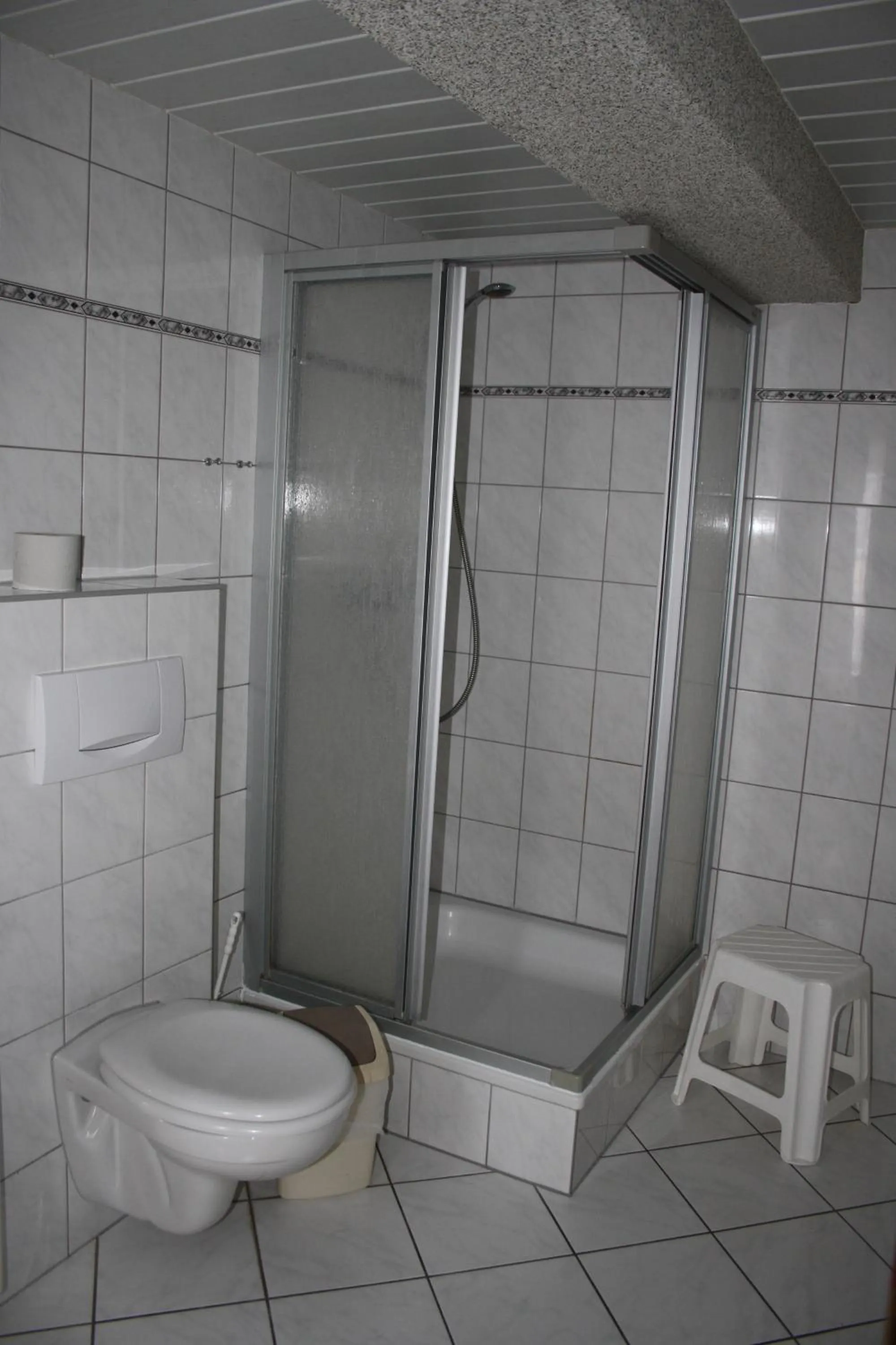 Hotel & Restaurant Aragwi