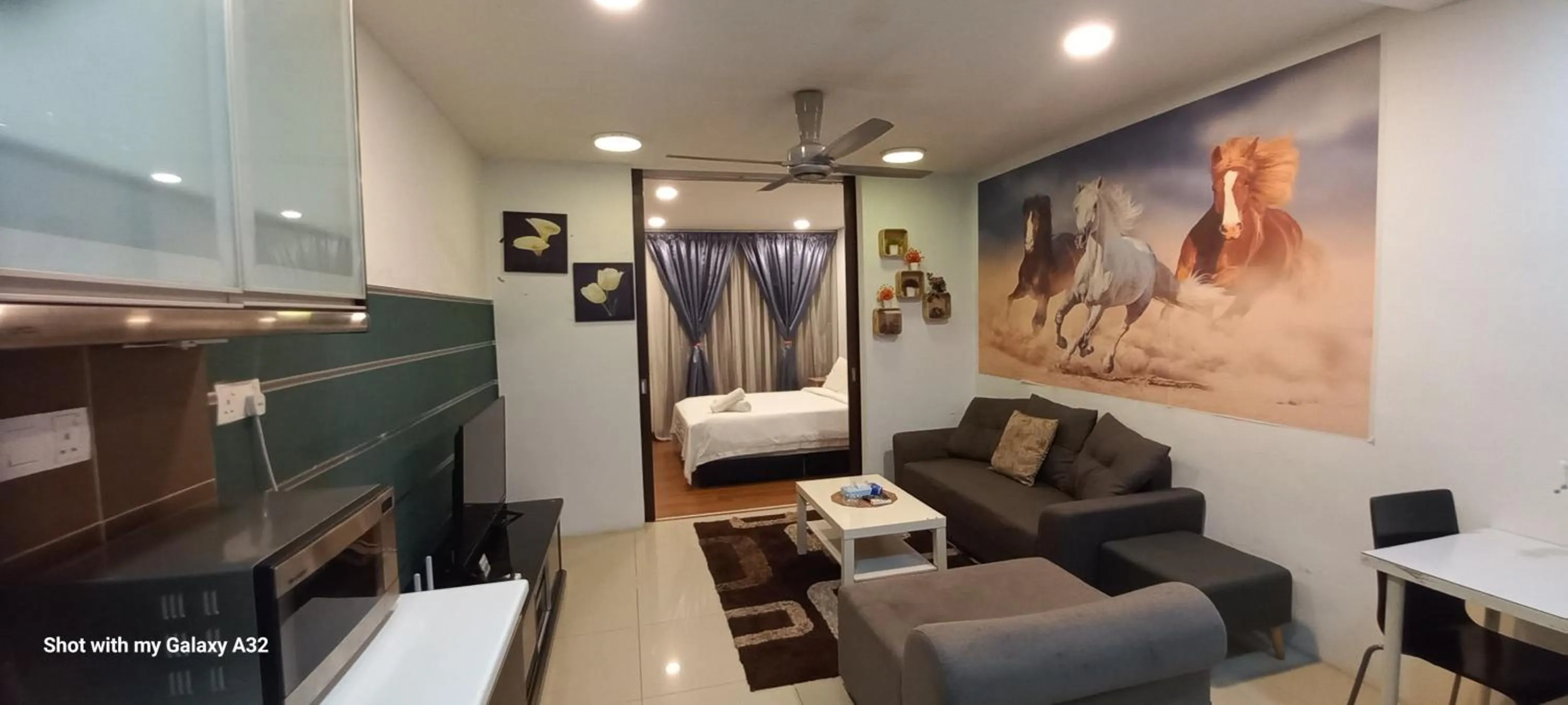 TV and multimedia in One Maxim Residence at Taragon