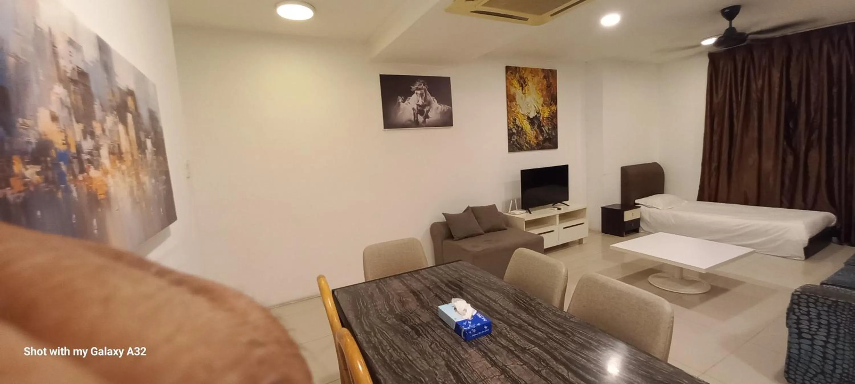 Living room, Bed in One Maxim Residence at Taragon