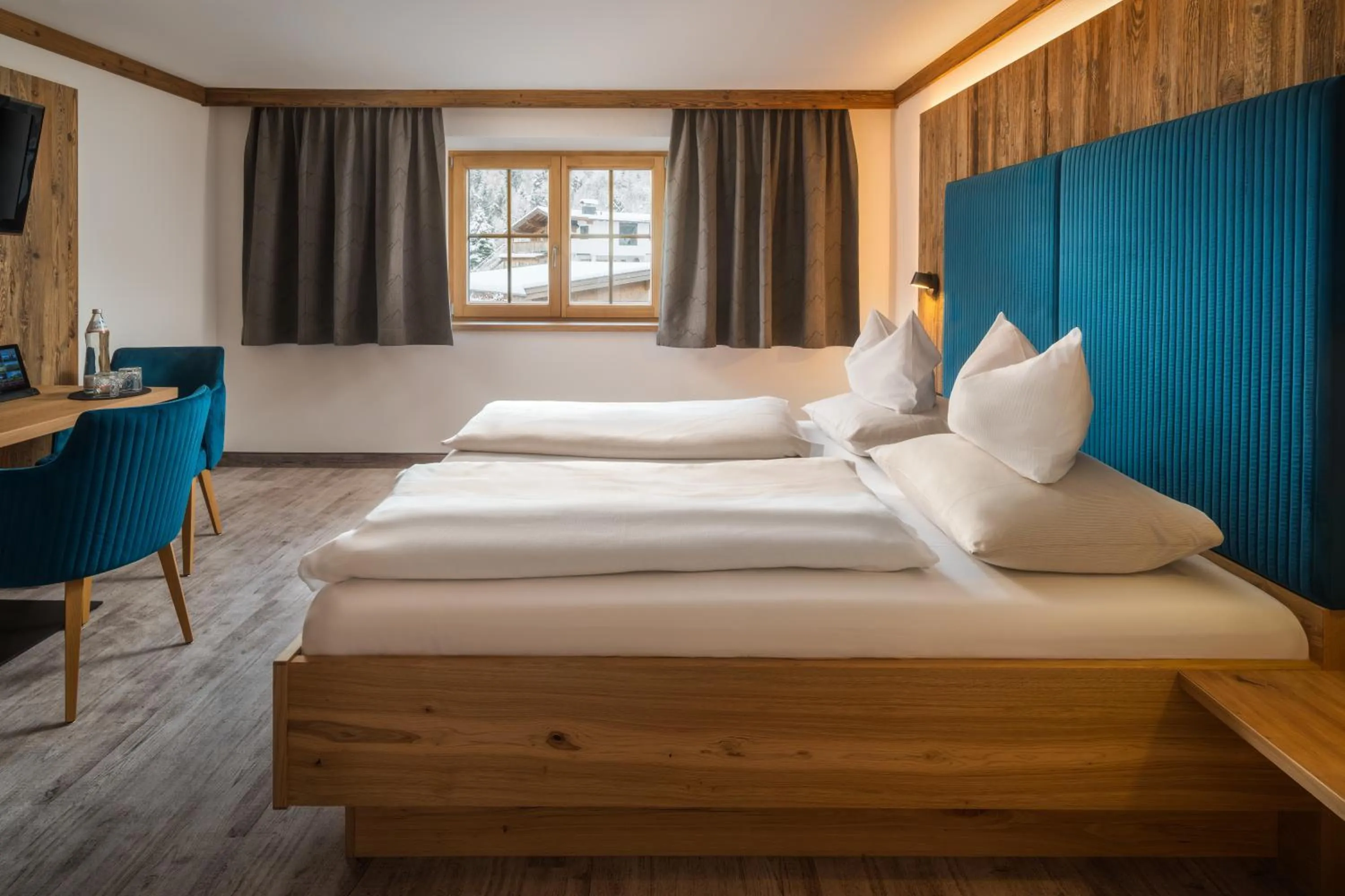 Photo of the whole room, Bed in Hotel Vitaloase zu den drei Brüdern