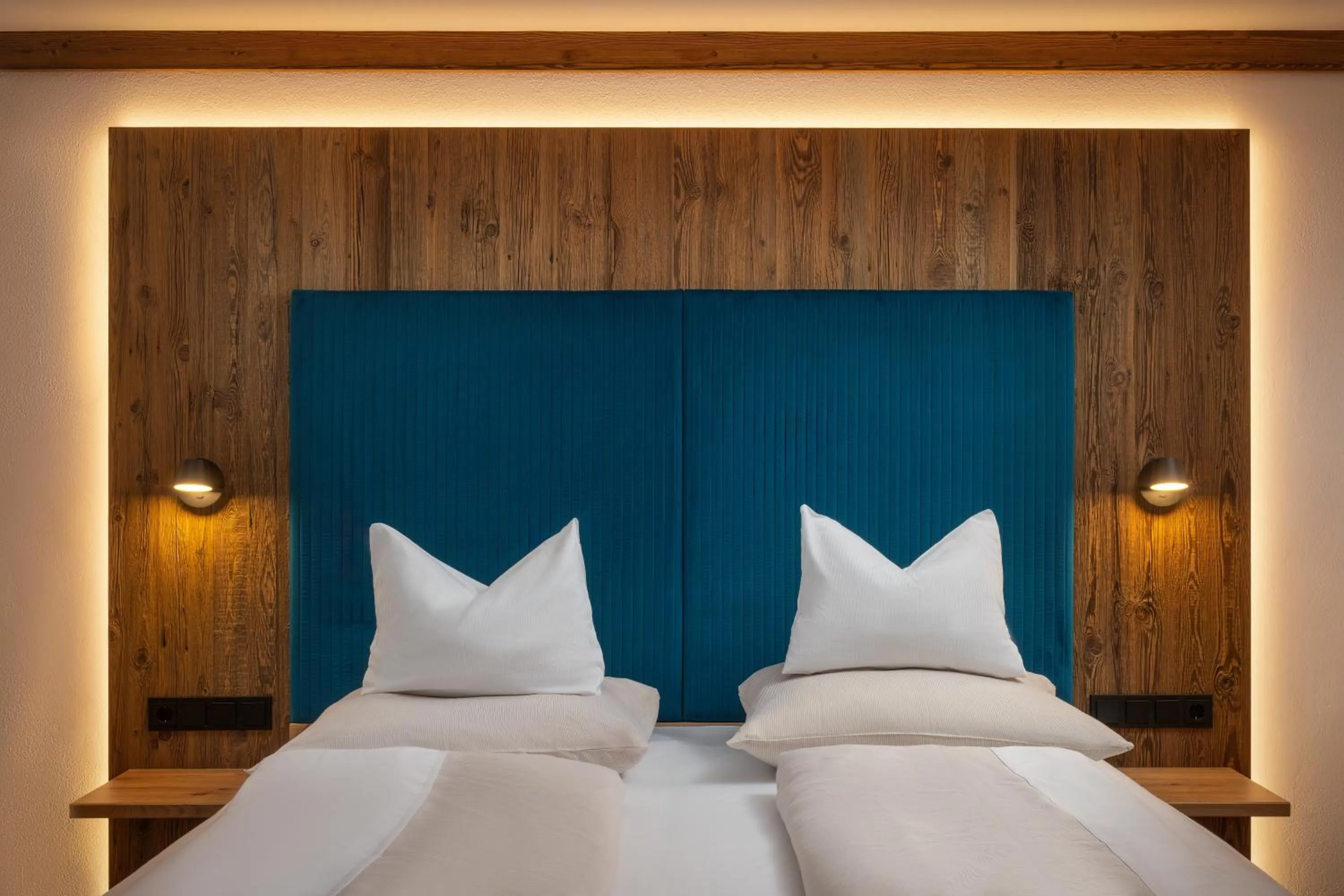 Bed in Hotel Vitaloase zu den drei Brüdern