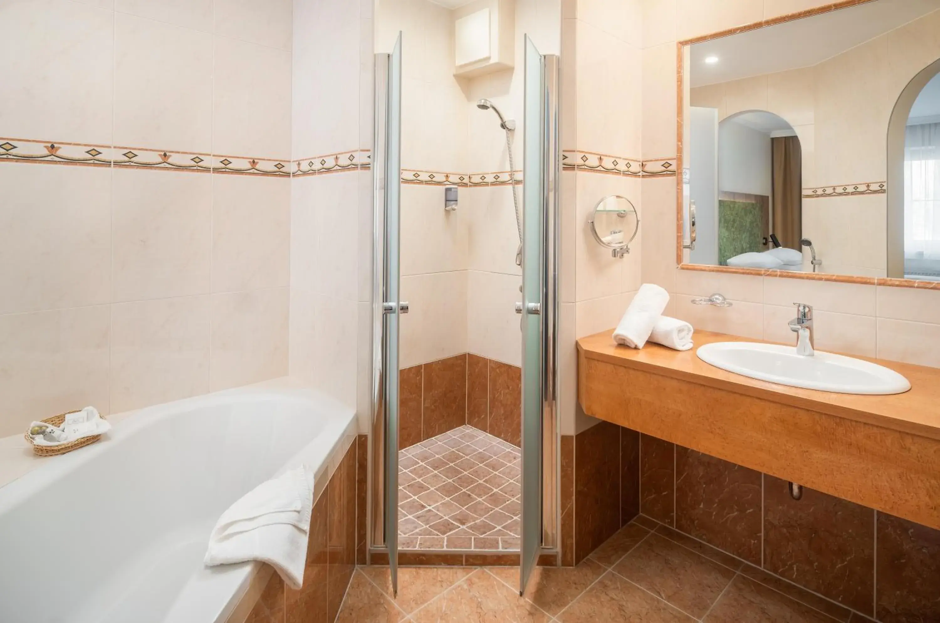 Superior Double Room - single occupancy in Hotel Vitaloase zu den drei Brüdern Superior Double Room - single occupancy in Hotel Vitaloase zu den drei Brüdern