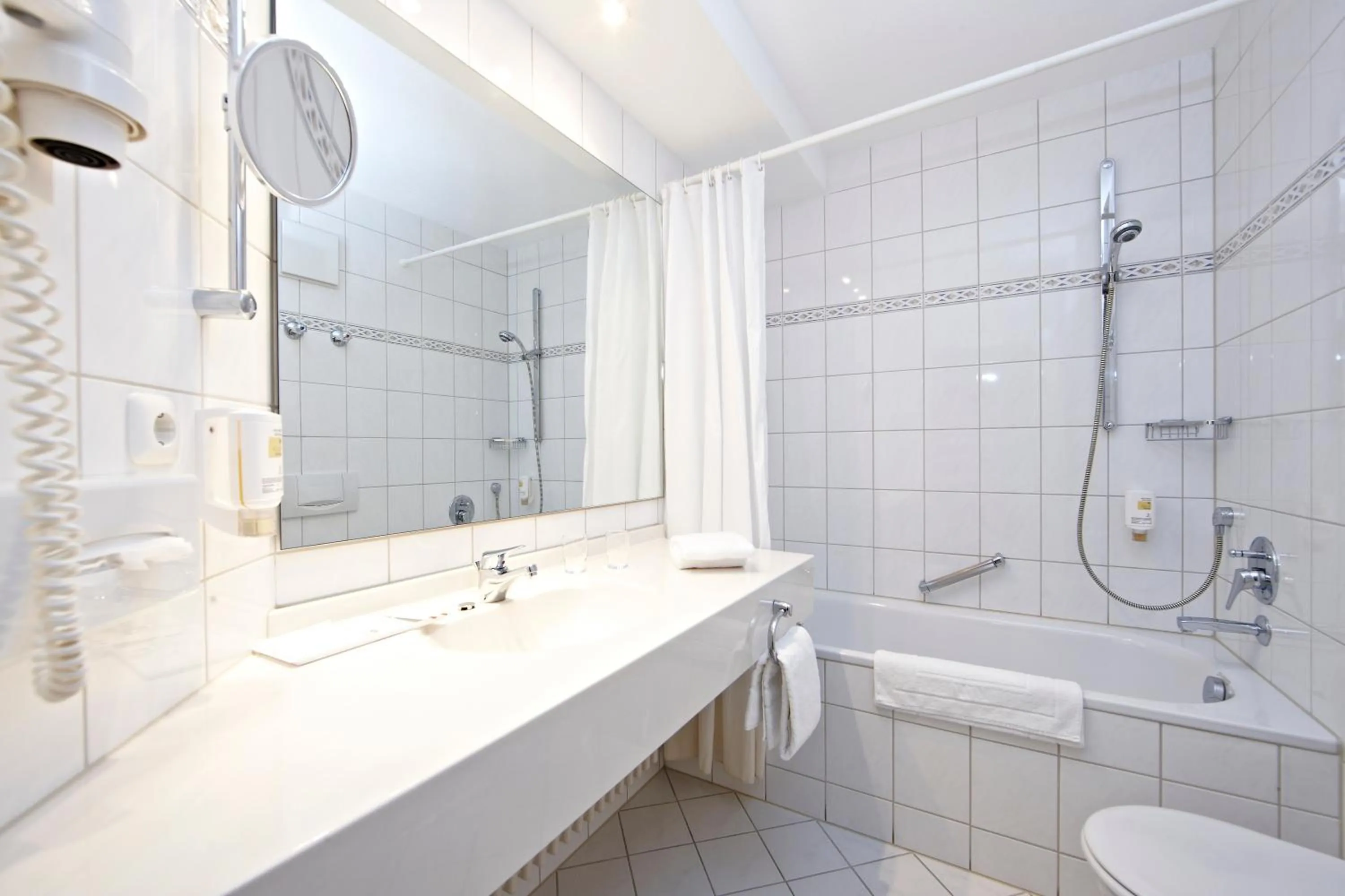 Bathroom in Berghotel Hammersbach, Sure Hotel Collection by Best Western
