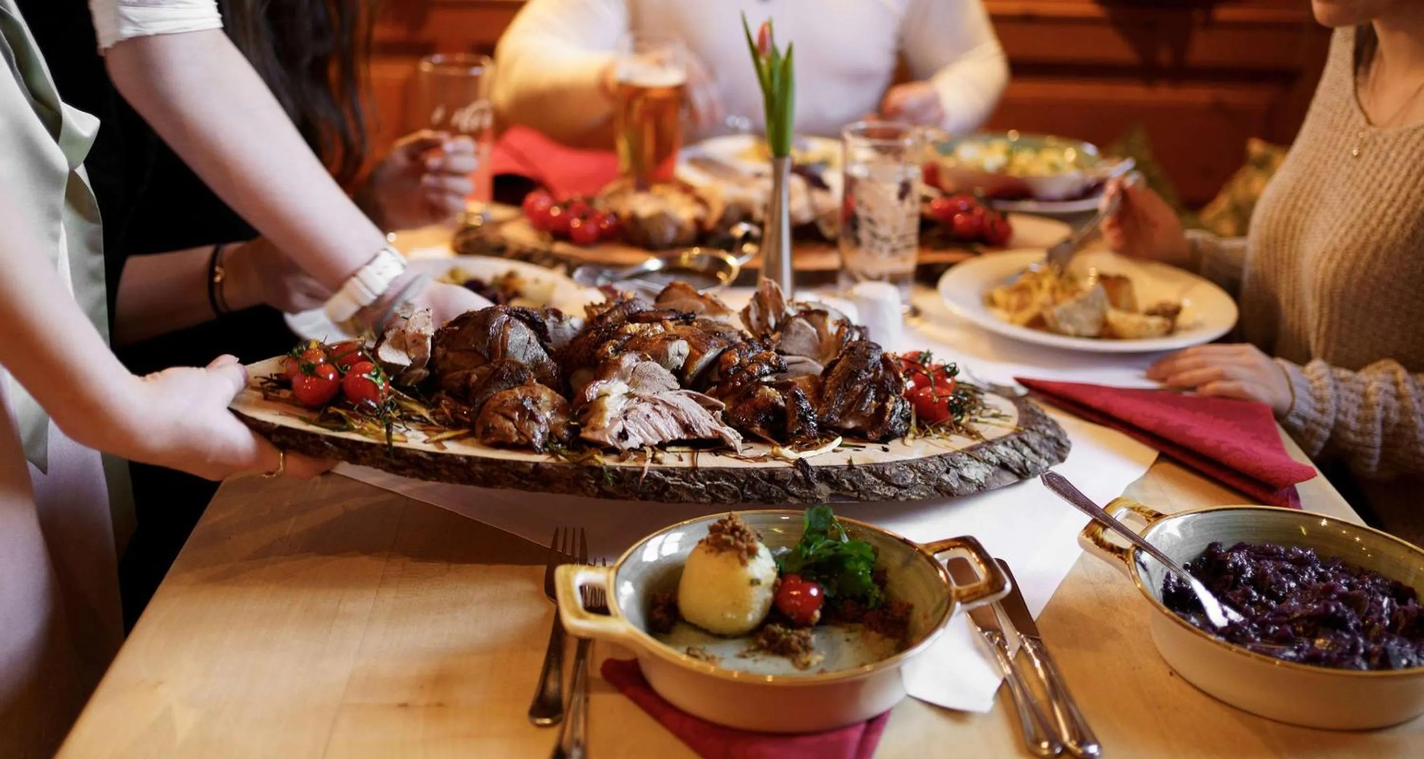 Food and drinks in Berghotel Hammersbach, Sure Hotel Collection by Best Western