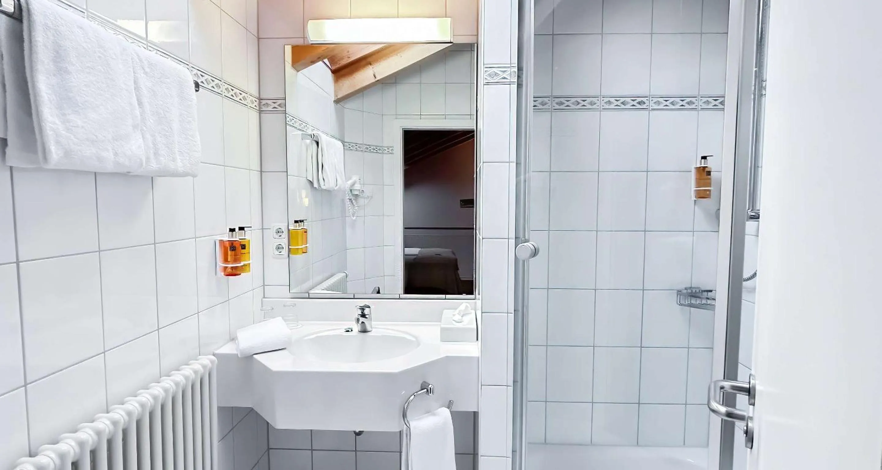 Bathroom in Berghotel Hammersbach, Sure Hotel Collection by Best Western