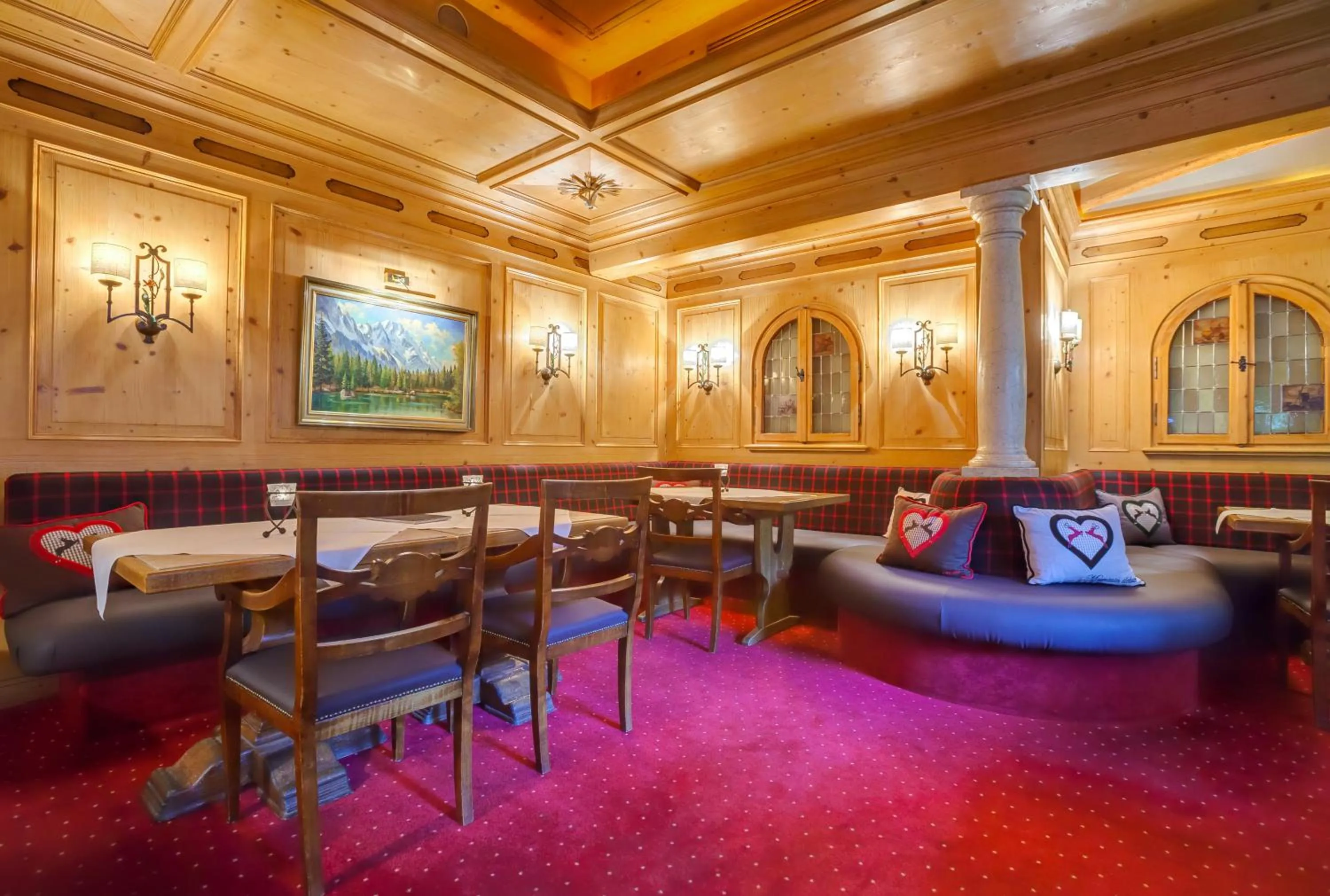 Lounge or bar in Berghotel Hammersbach, Sure Hotel Collection by Best Western