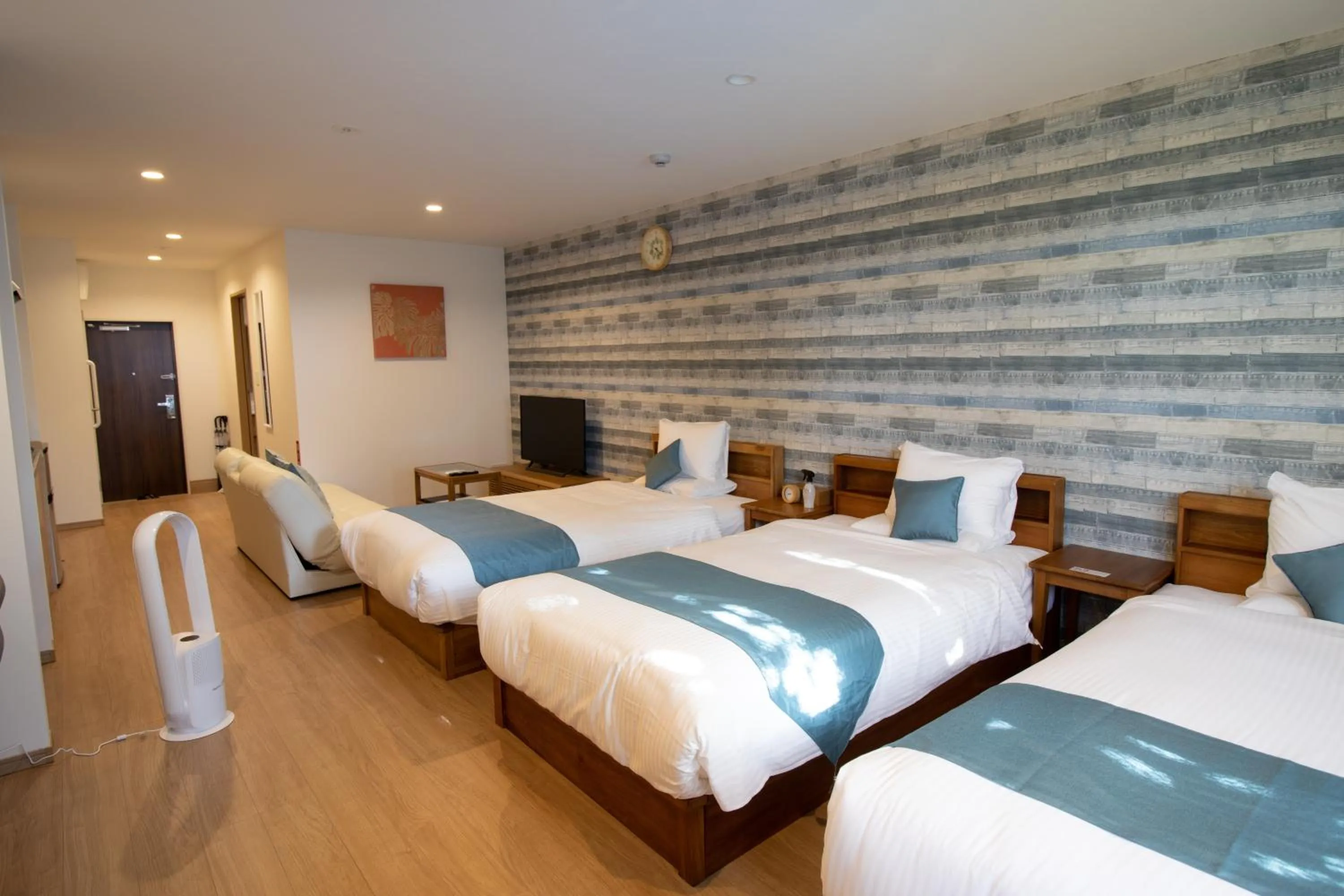 Bed in Hotel Santa Barbara Miyakojima Resort