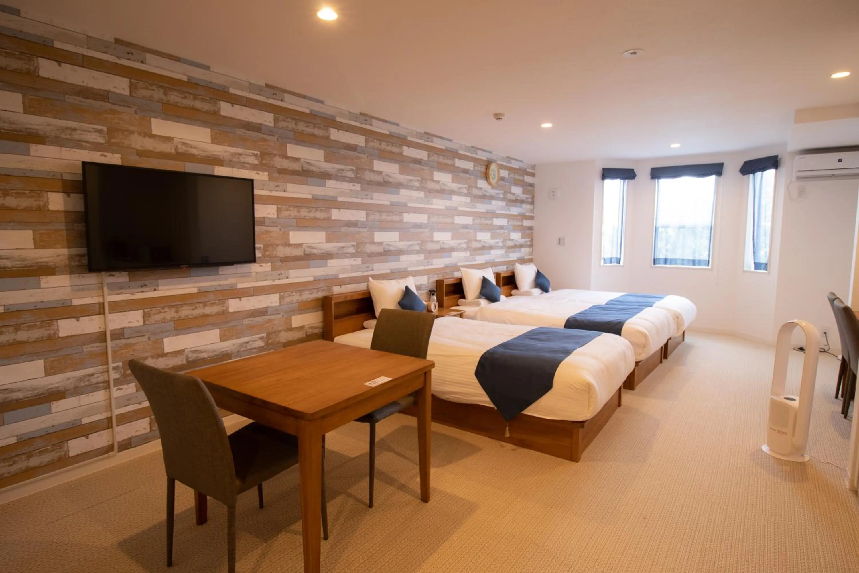 Bed in Hotel Santa Barbara Miyakojima Resort