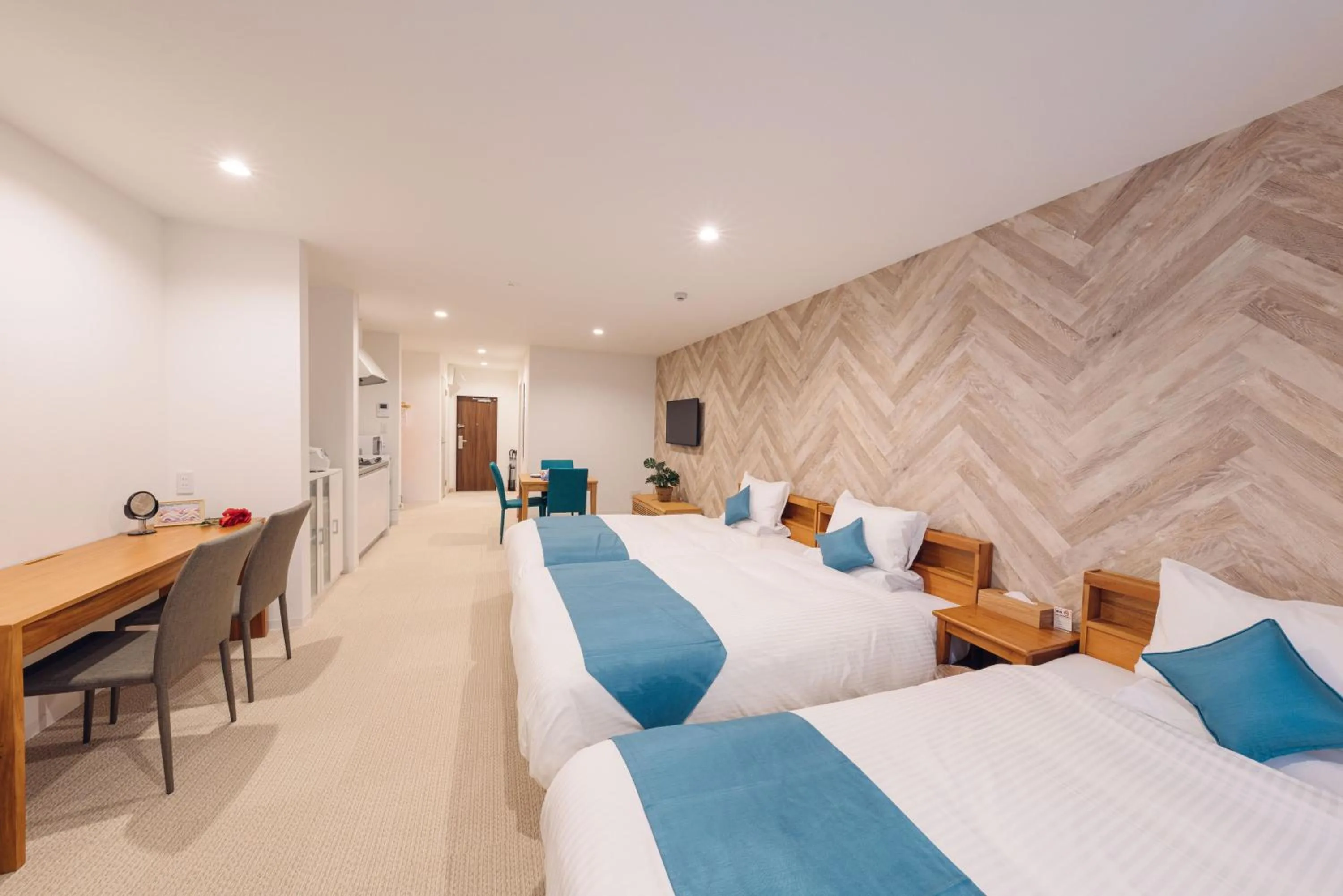 Bed in Hotel Santa Barbara Miyakojima Resort