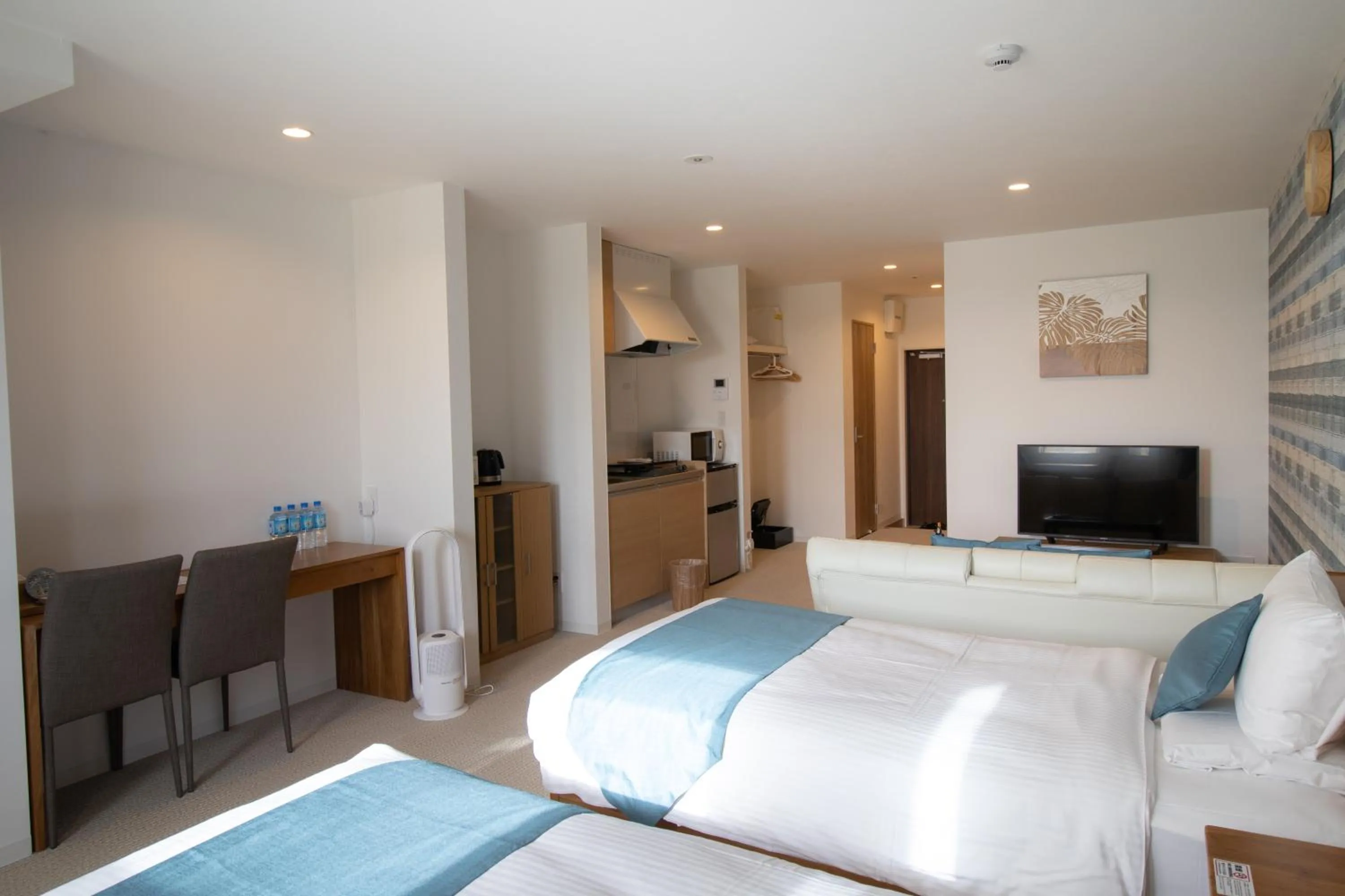 Bed in Hotel Santa Barbara Miyakojima Resort