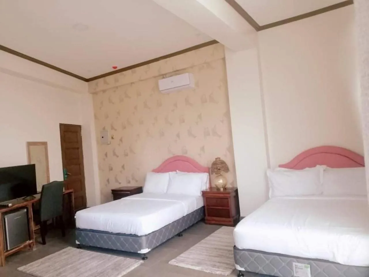 Bed in Bohol Boutique Hotel