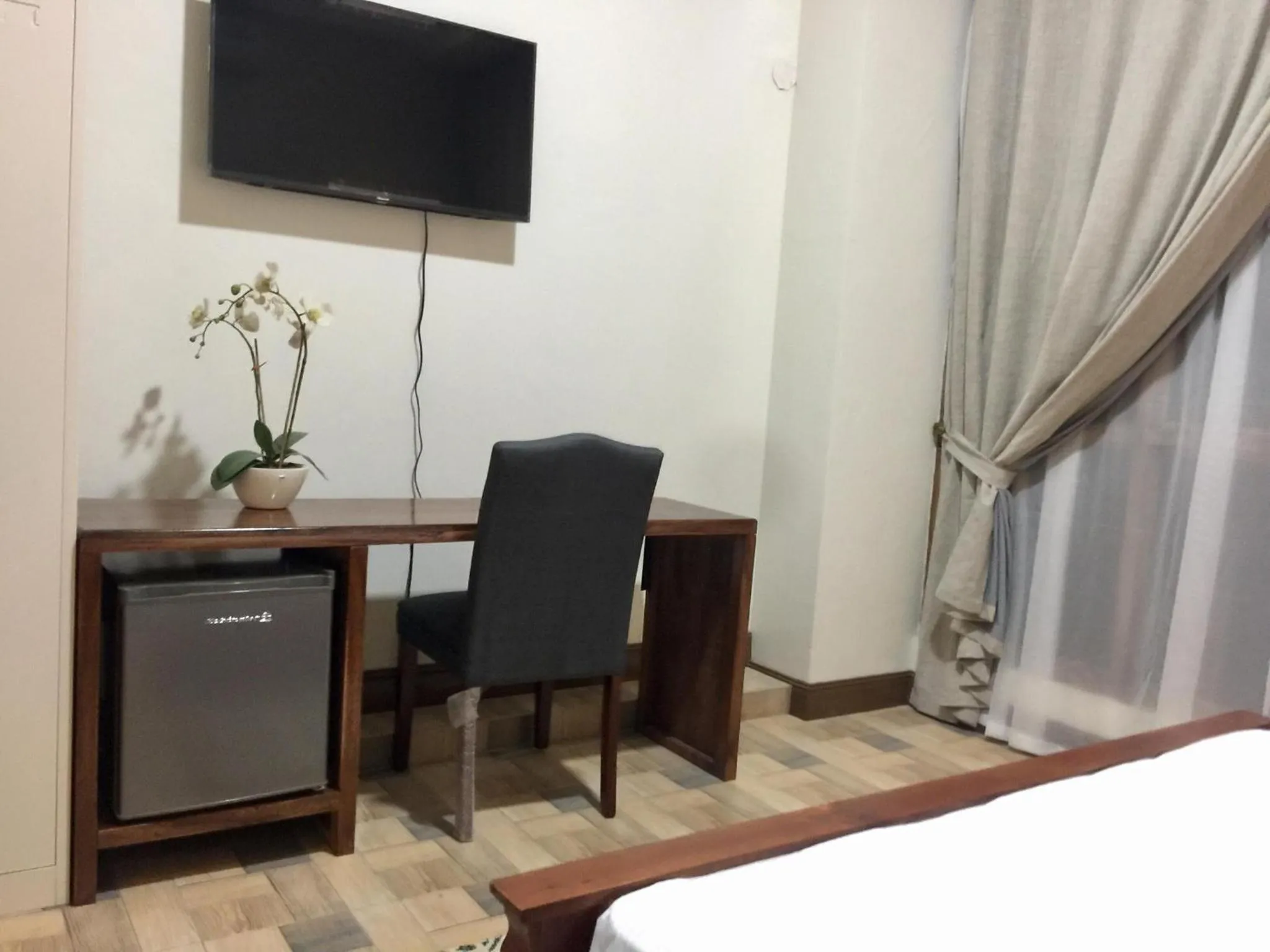 TV and multimedia, Bed in Bohol Boutique Hotel