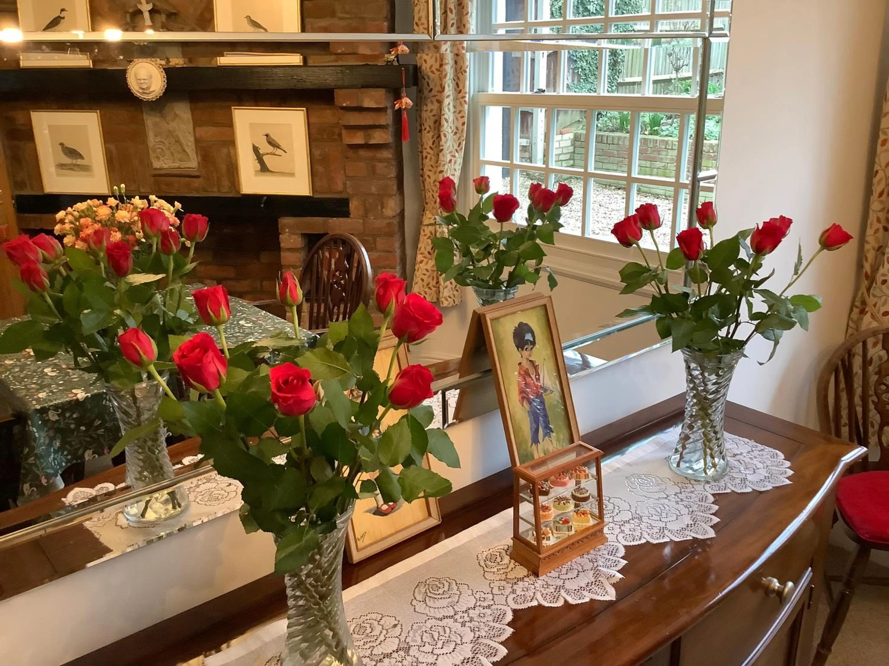 Property building in Swan Guest House LONDON - HEATHROW