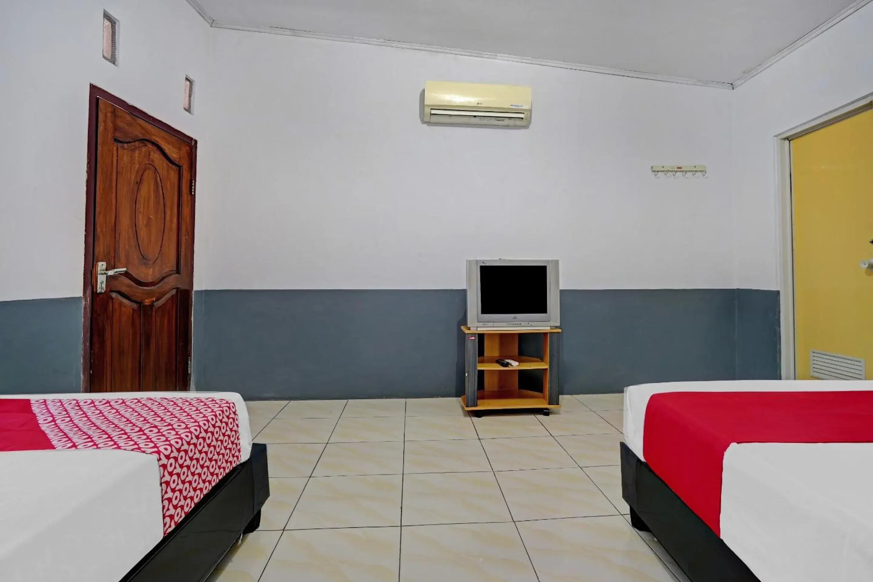 Standard Single Room - single occupancy in OYO 90405 Penginapan Sasti Kuningan Standard Single Room - single occupancy in OYO 90405 Penginapan Sasti Kuningan