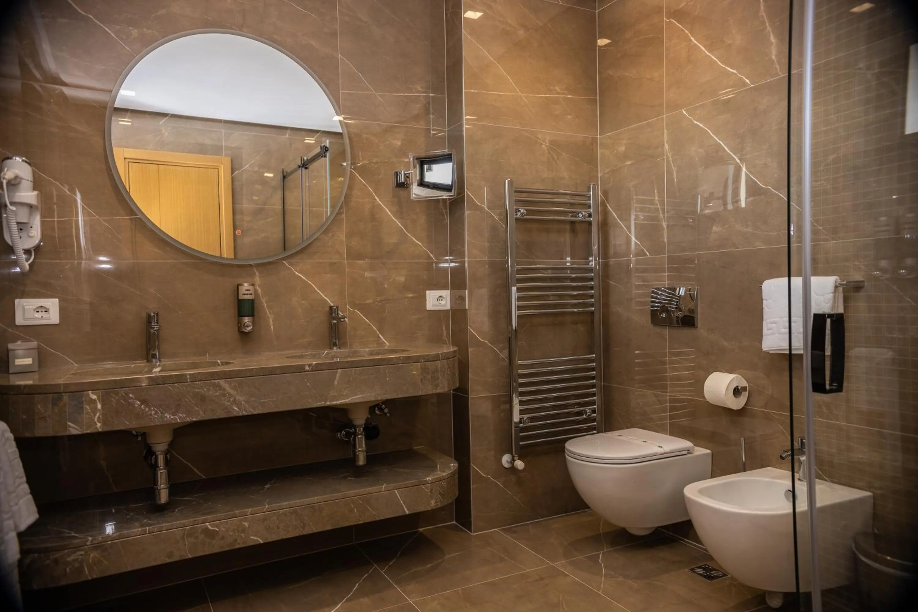 Bathroom in Hotel Golden Palace
