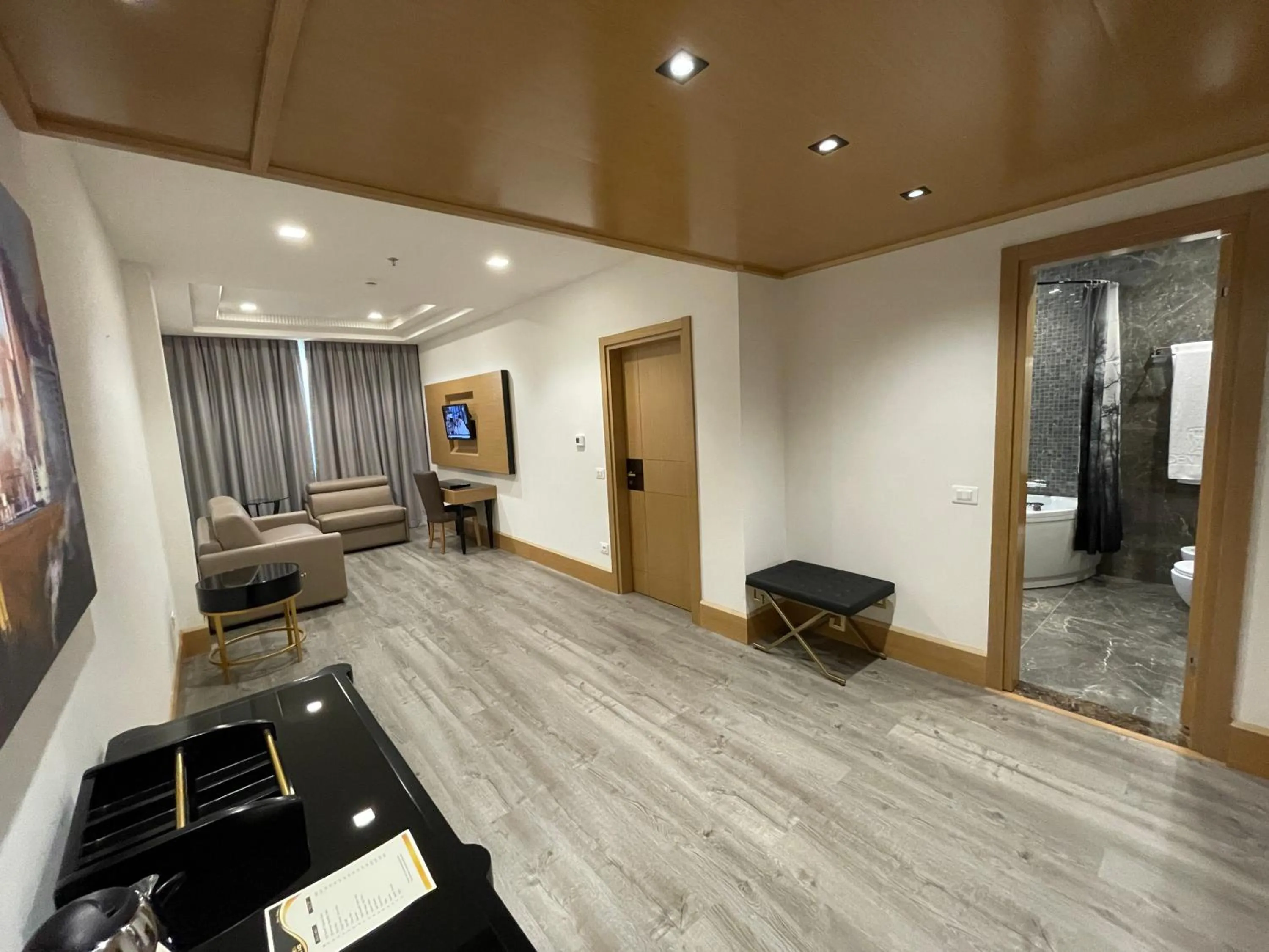 Seating area in Hotel Golden Palace