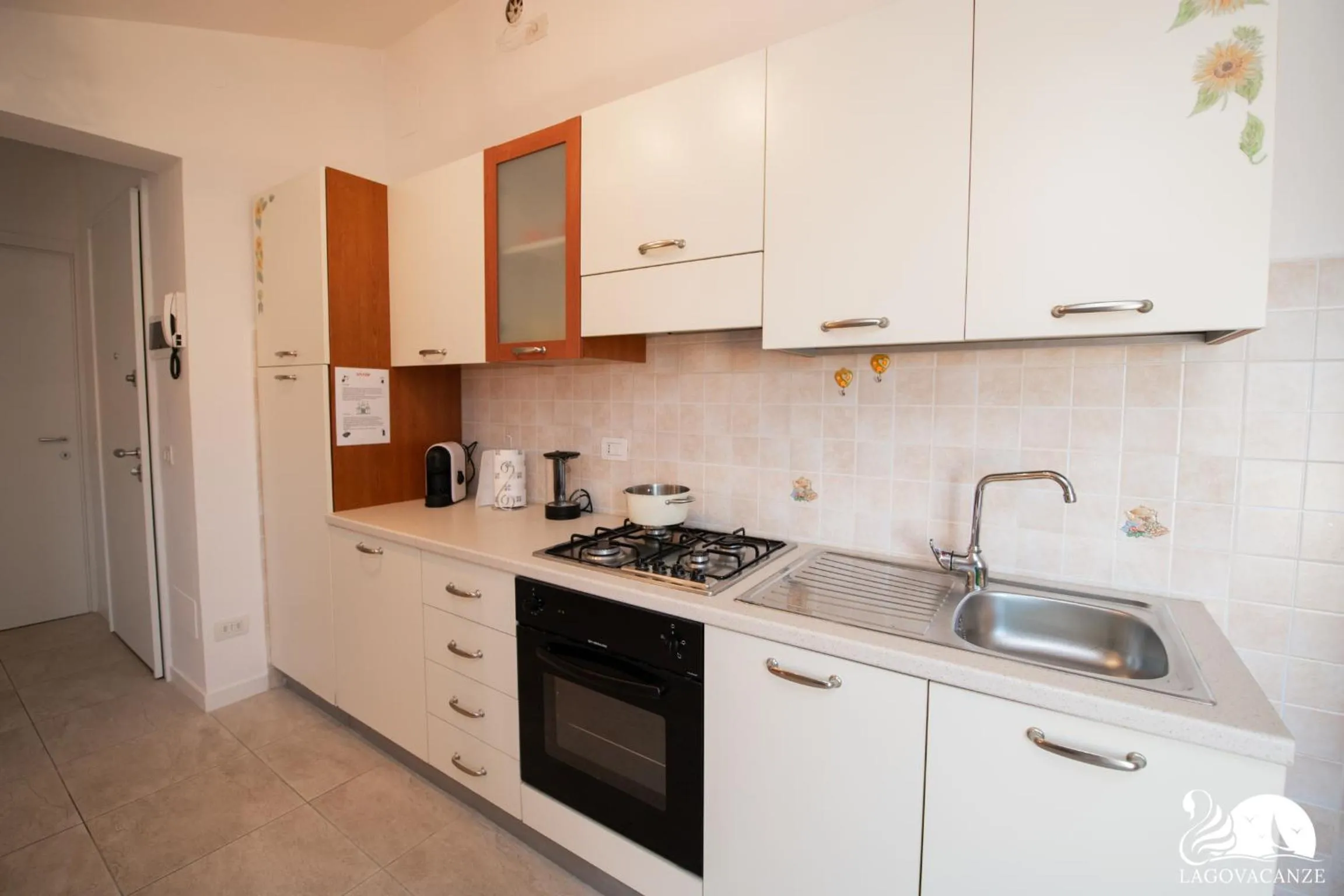 Kitchen or kitchenette in Appartamento Garden Ville