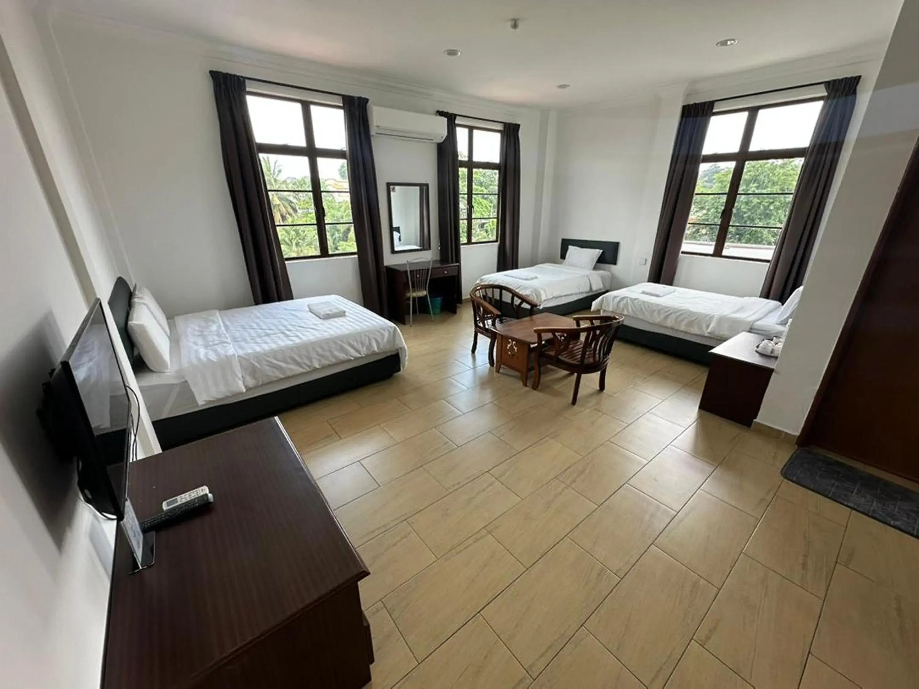 Family Room in Glistar Hotel Family Room in Glistar Hotel