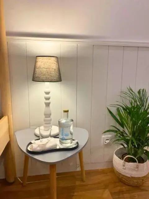 Double Room in Naval Guest House Double Room in Naval Guest House