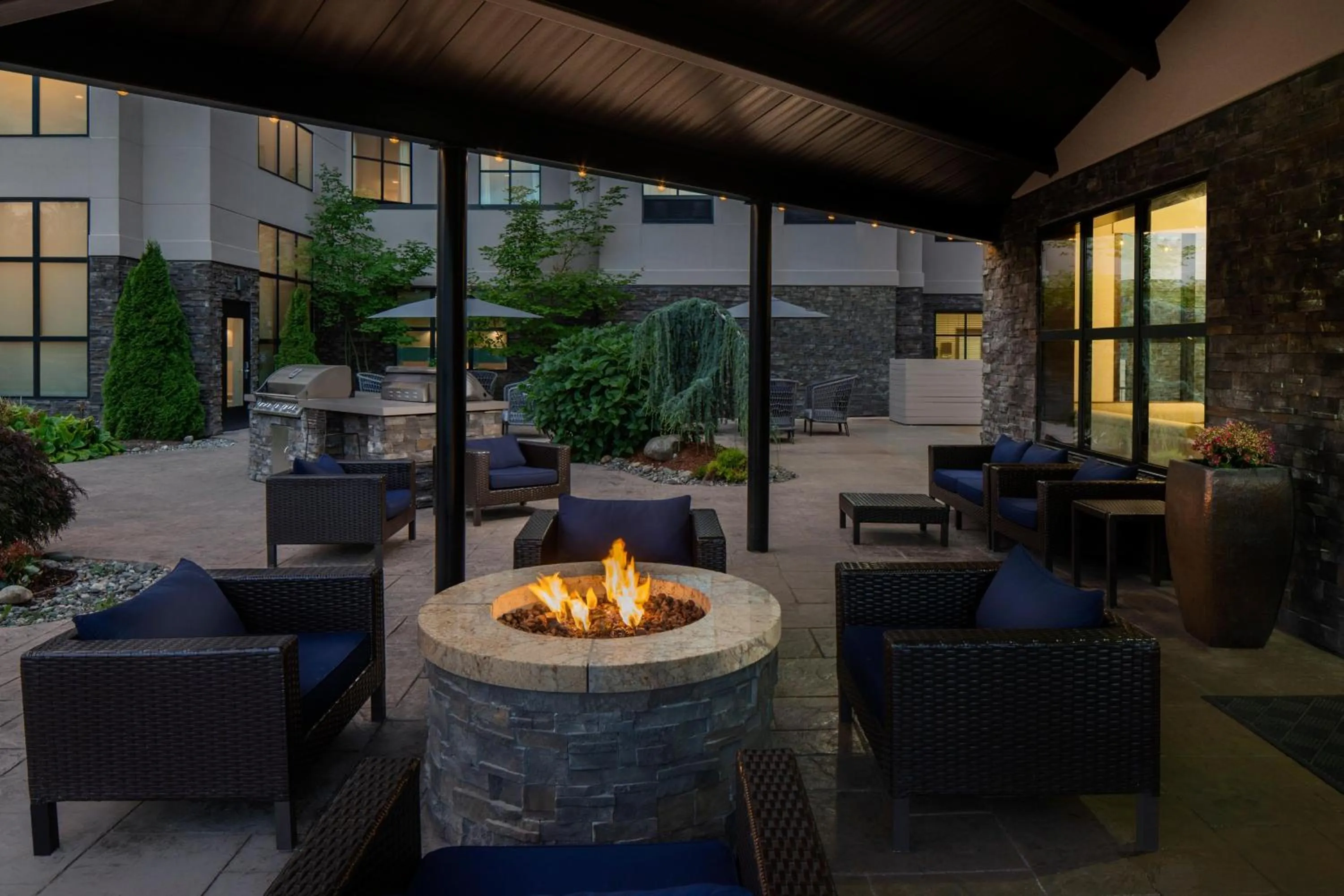Patio in Homewood Suites by Hilton Seattle/Lynnwood
