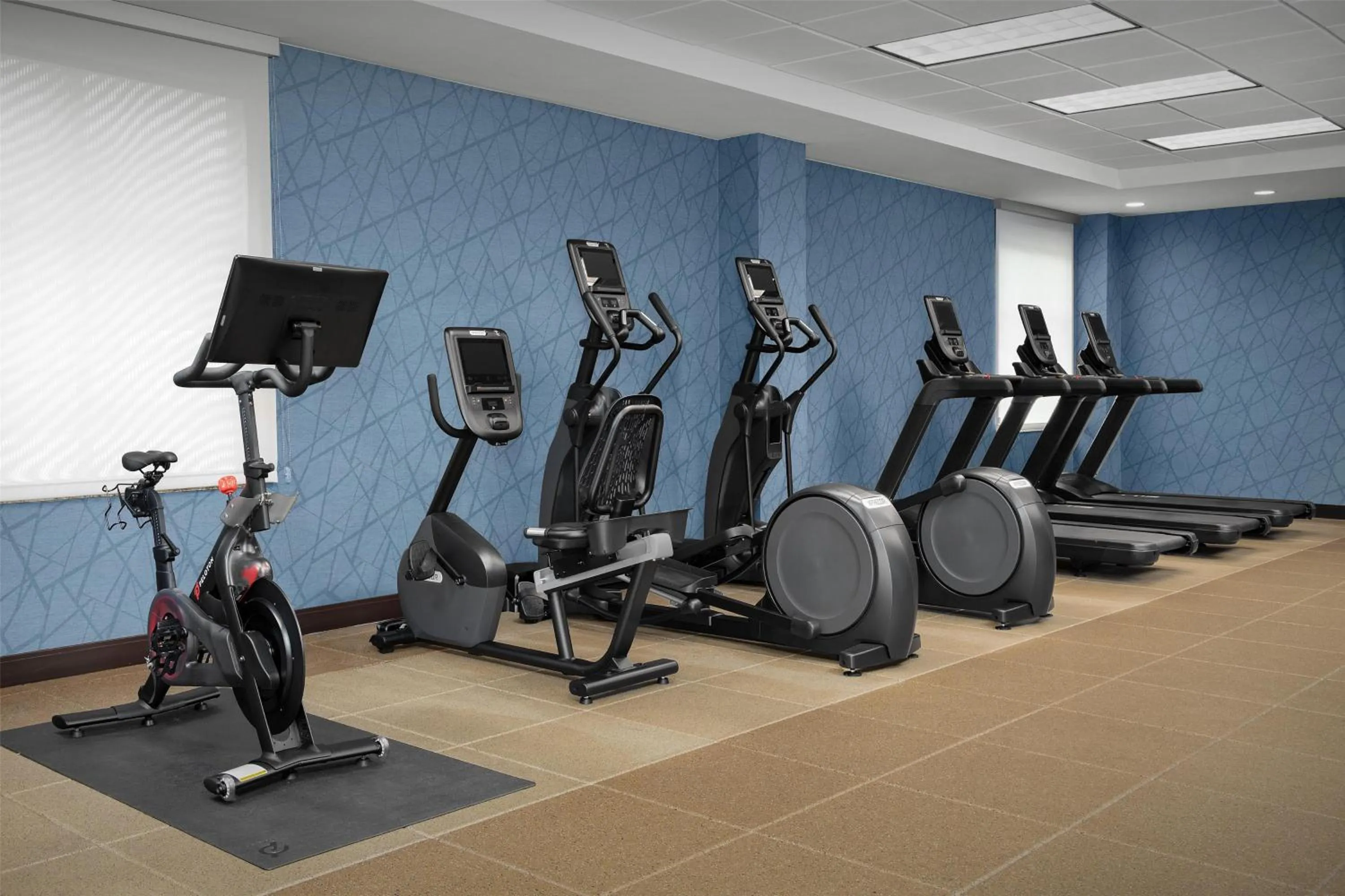 Fitness centre/facilities in Homewood Suites by Hilton Seattle/Lynnwood