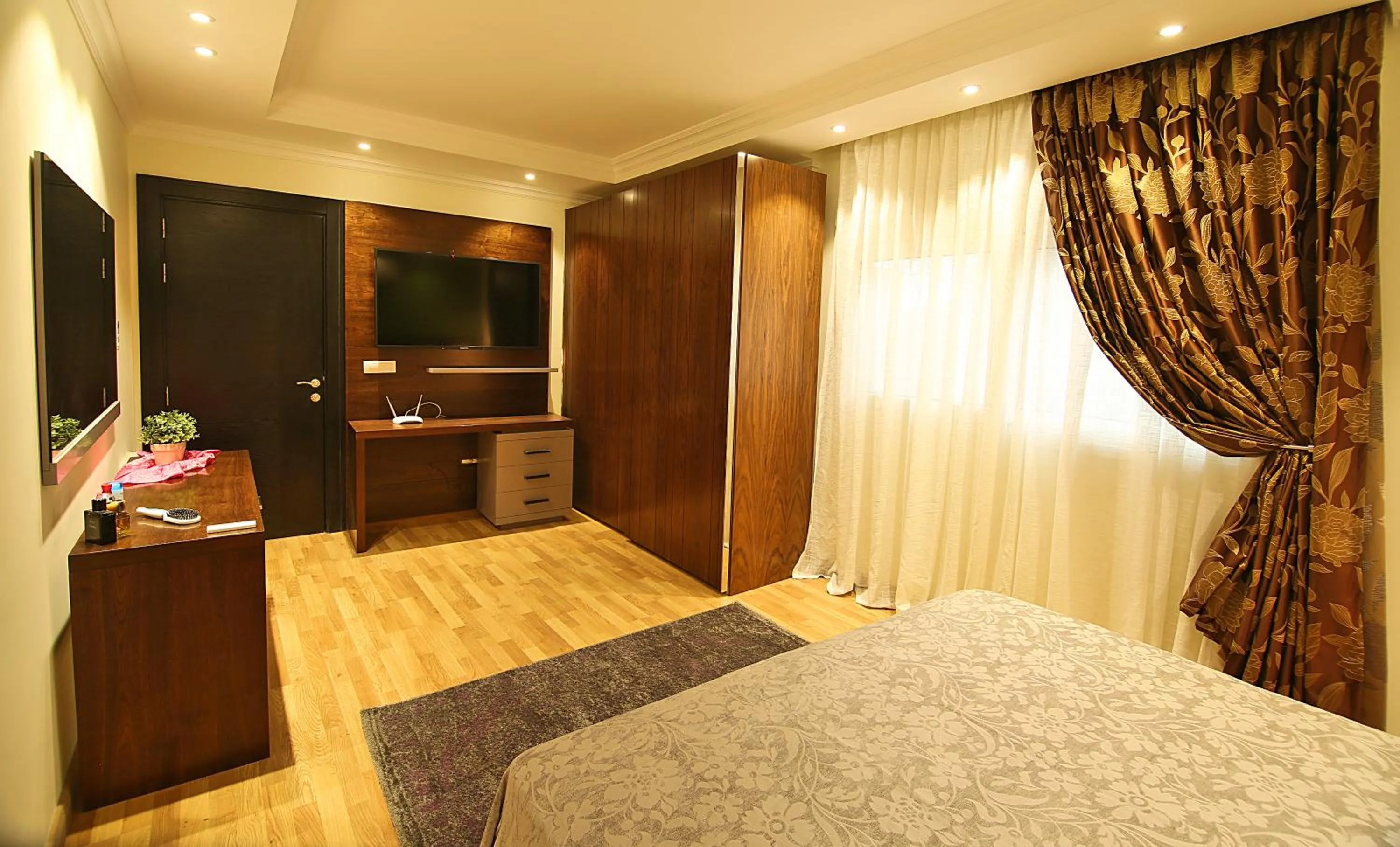 Bedroom, Bed in AlAshrafia Smart Residence