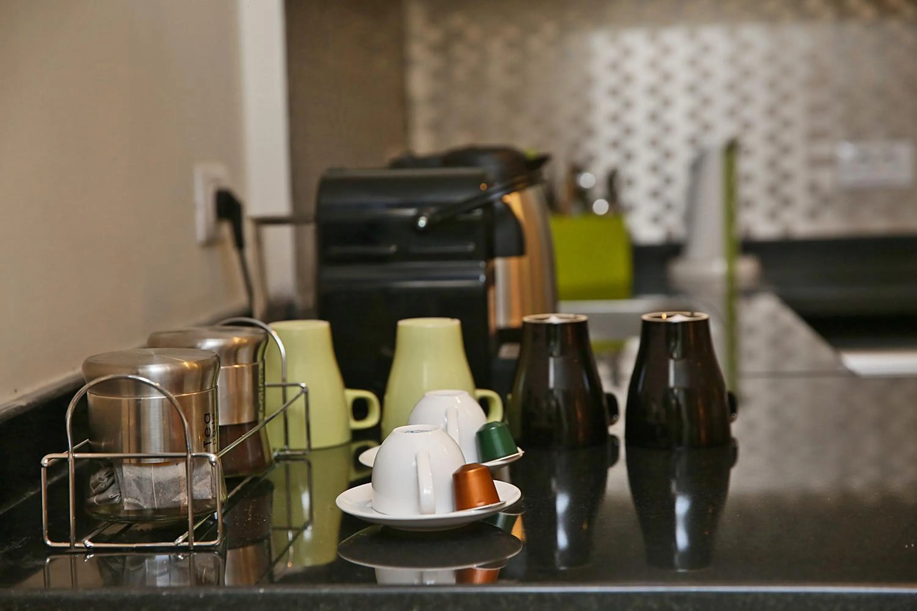 Coffee/tea facilities in AlAshrafia Smart Residence