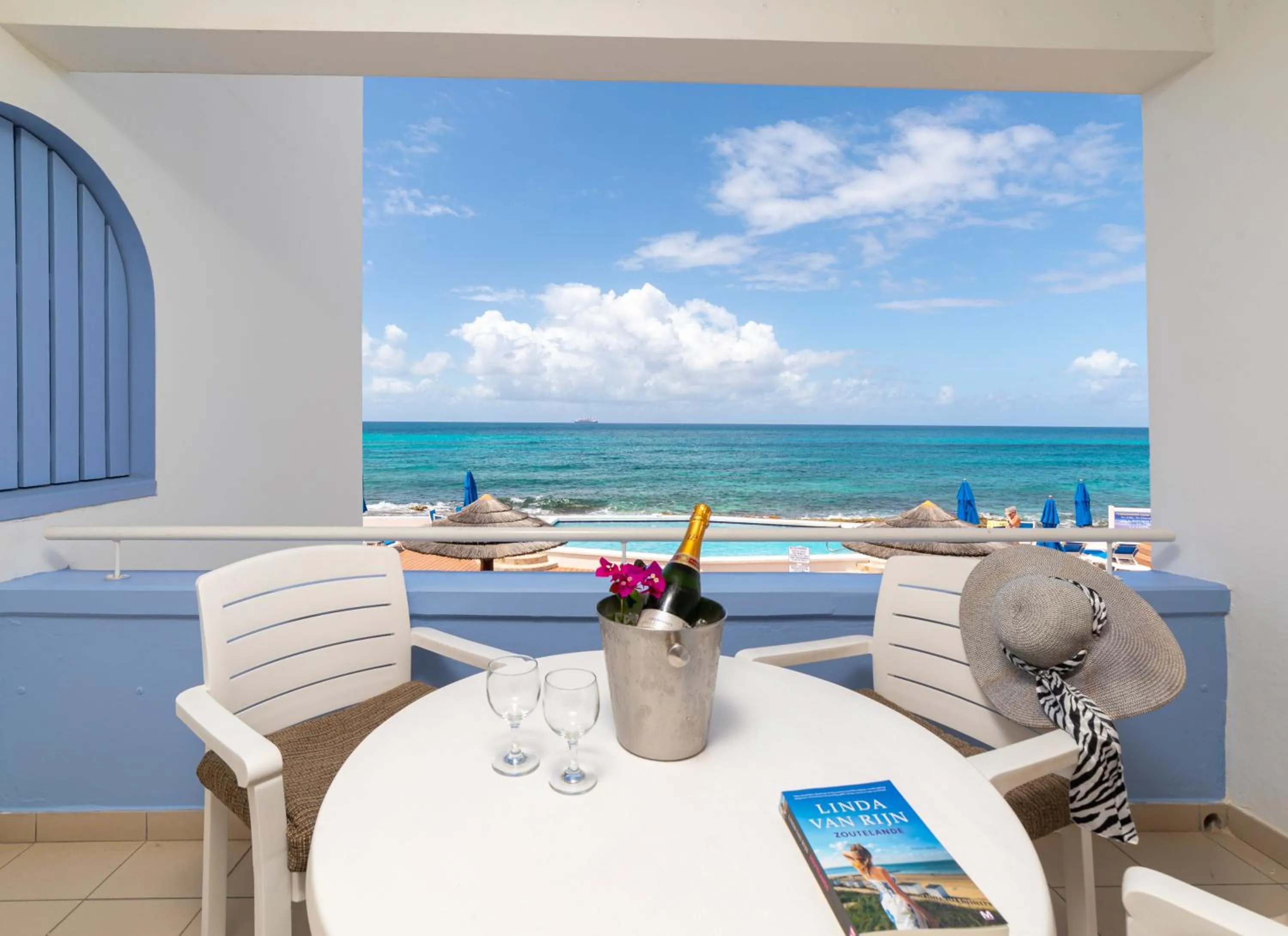 Balcony/Terrace in La Vista Resort