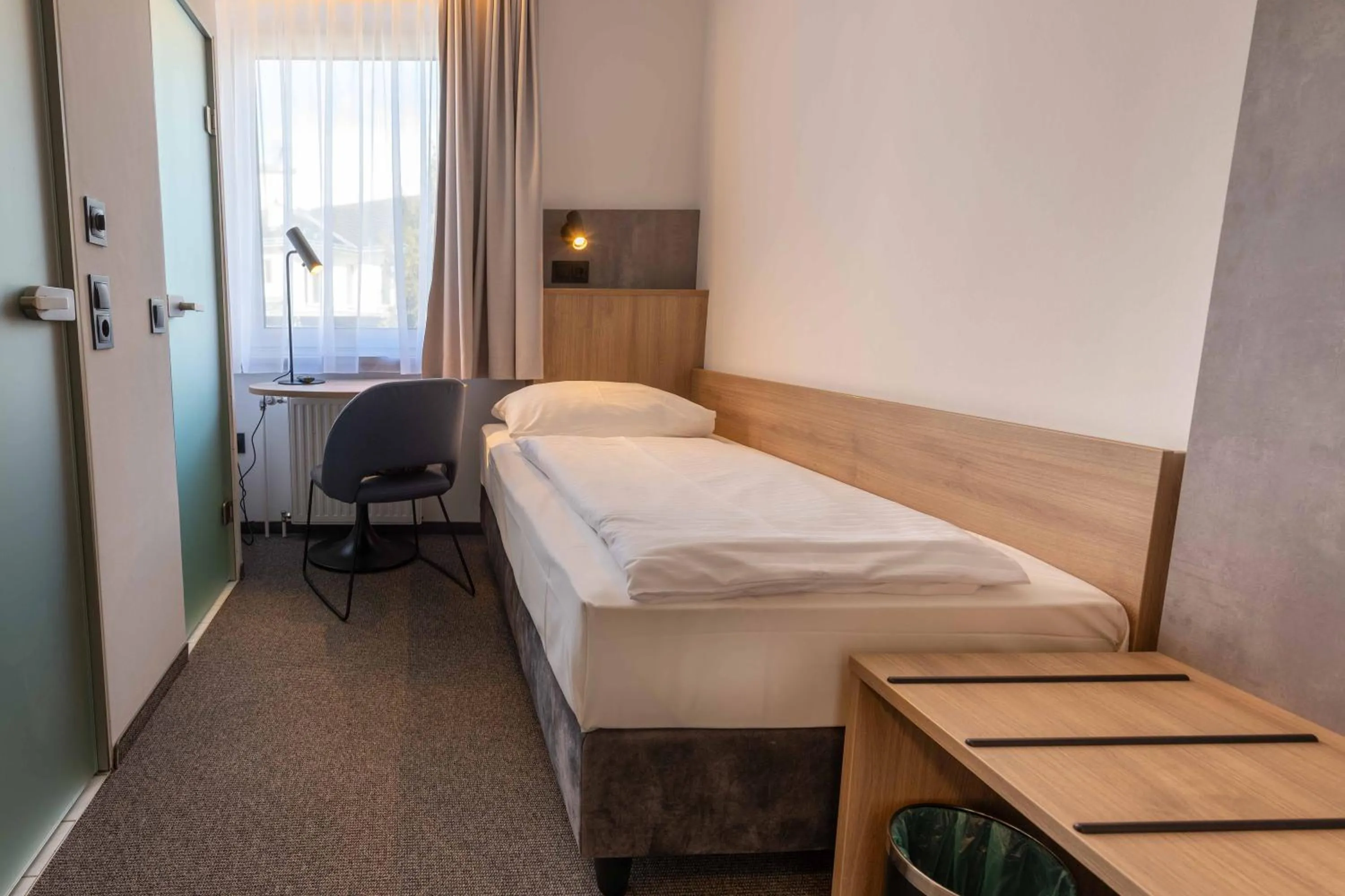 Photo of the whole room, Bed in Hotel Anker