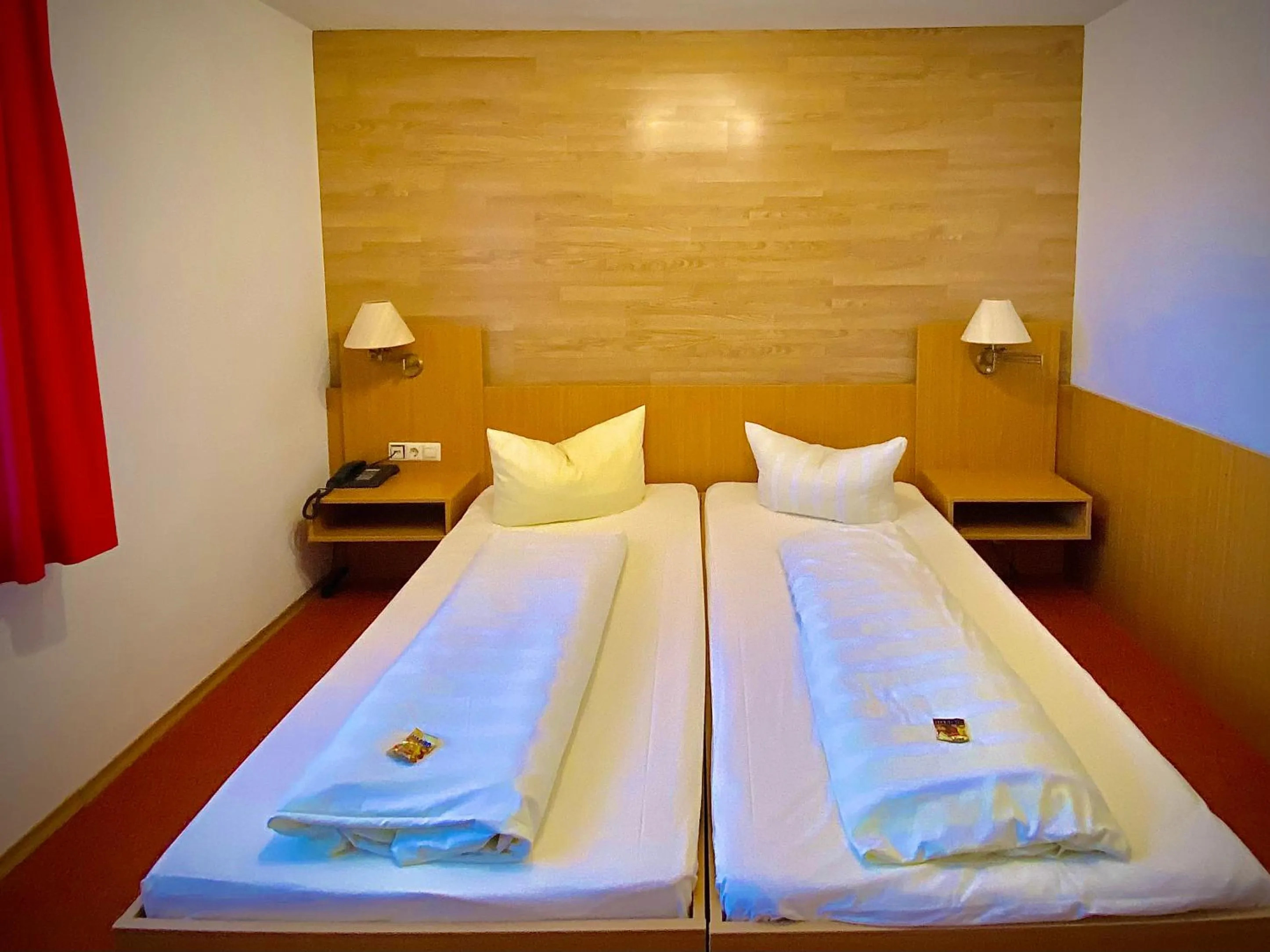 Bed in Meister BÄR HOTEL Am Wald