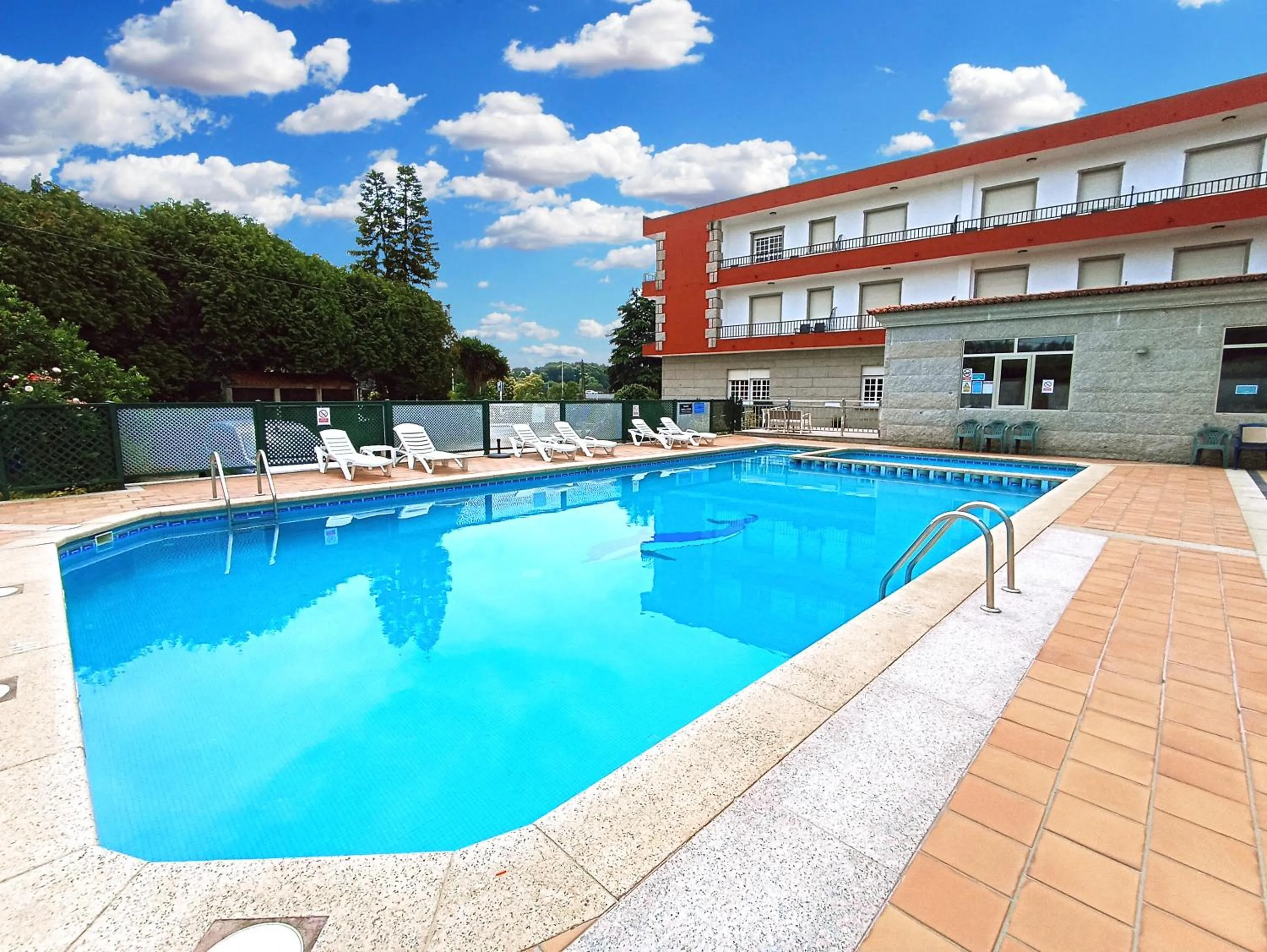 Swimming pool in Hotel Galaico Sanxenxo