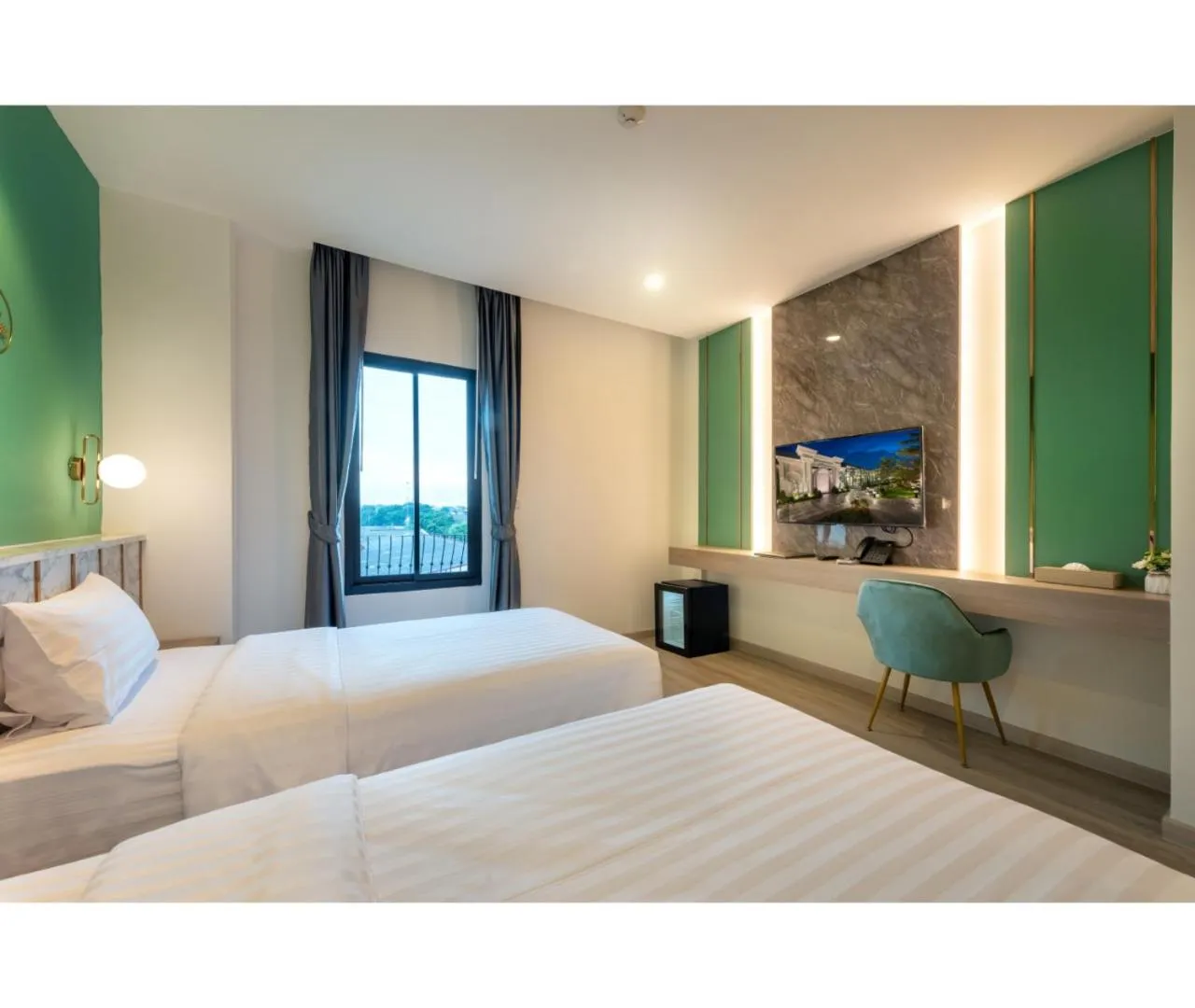 Bedroom, Bed in Nine River Hotel