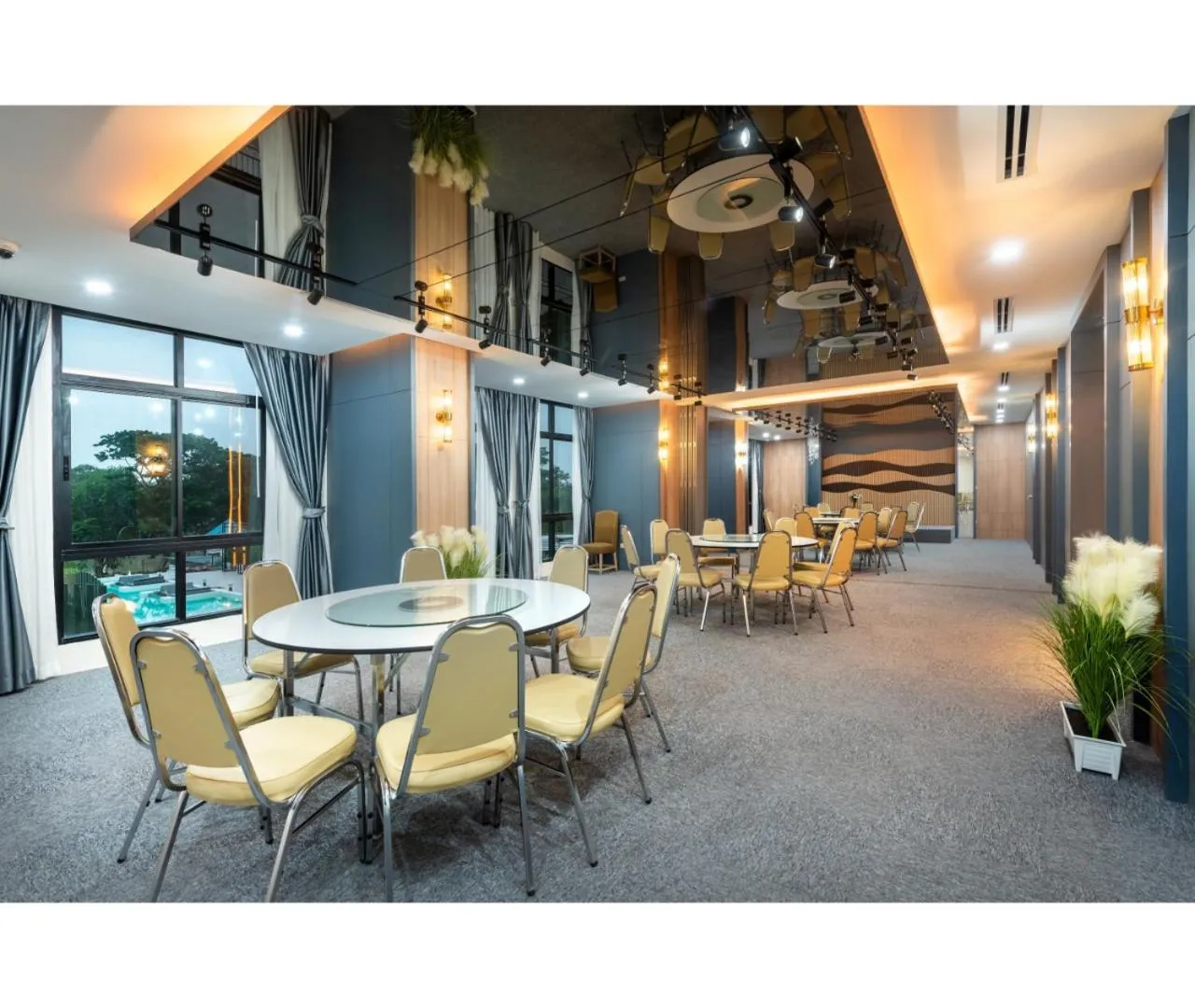 Meeting/conference room in Nine River Hotel