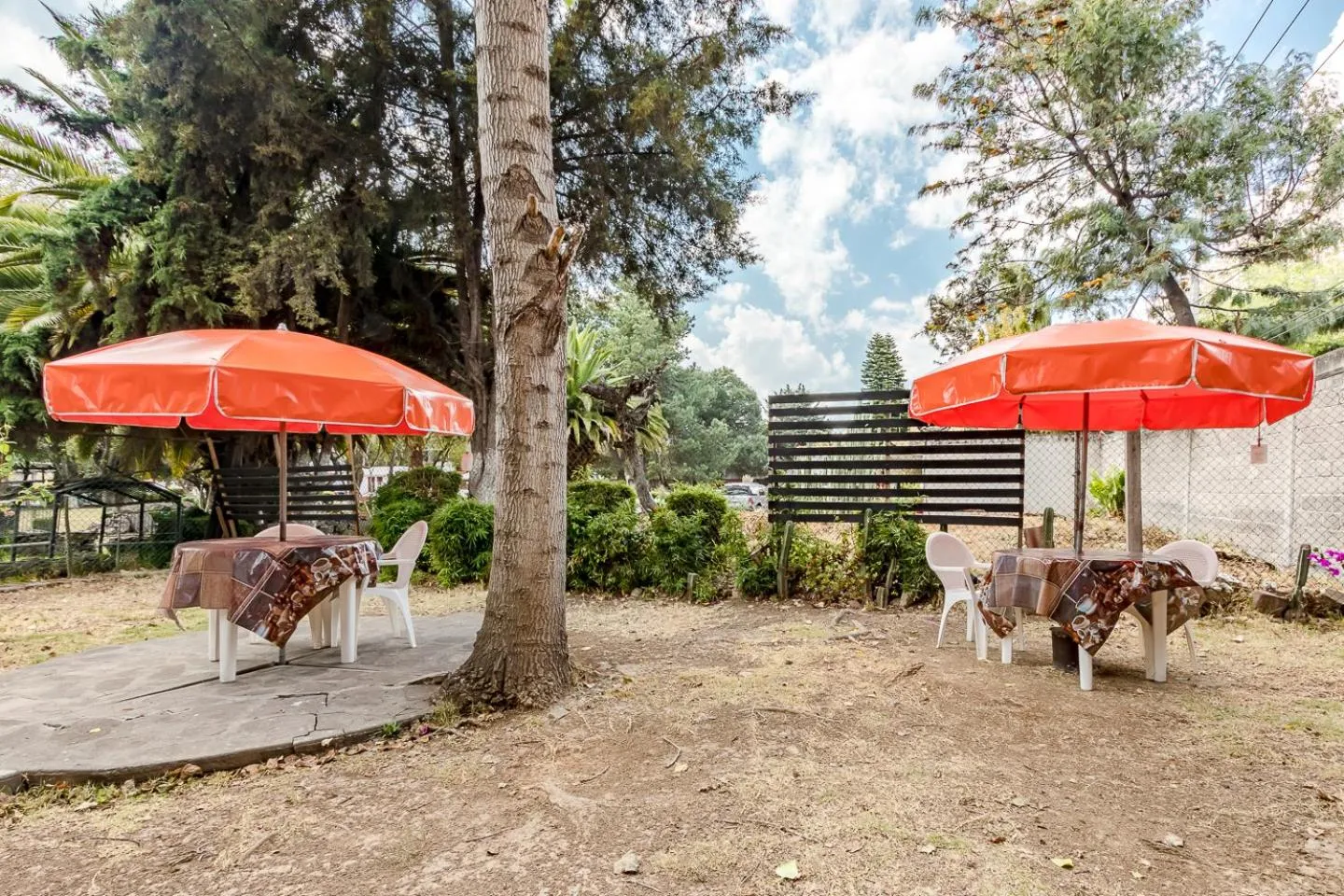 Ayenda Mesón del Río