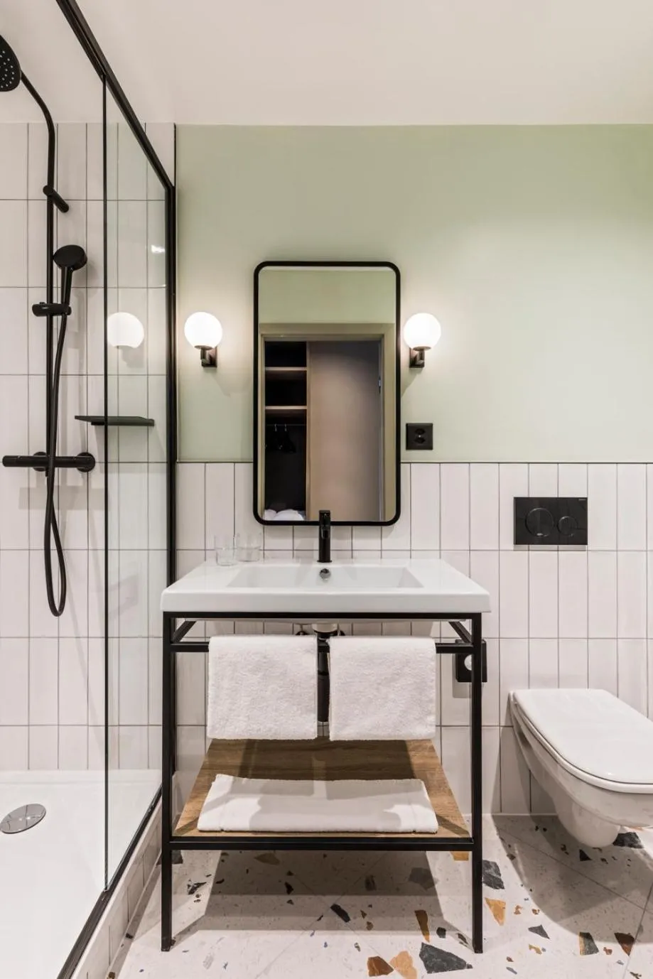 Shower in Hotel Altein Arosa, a Faern Collection Resort