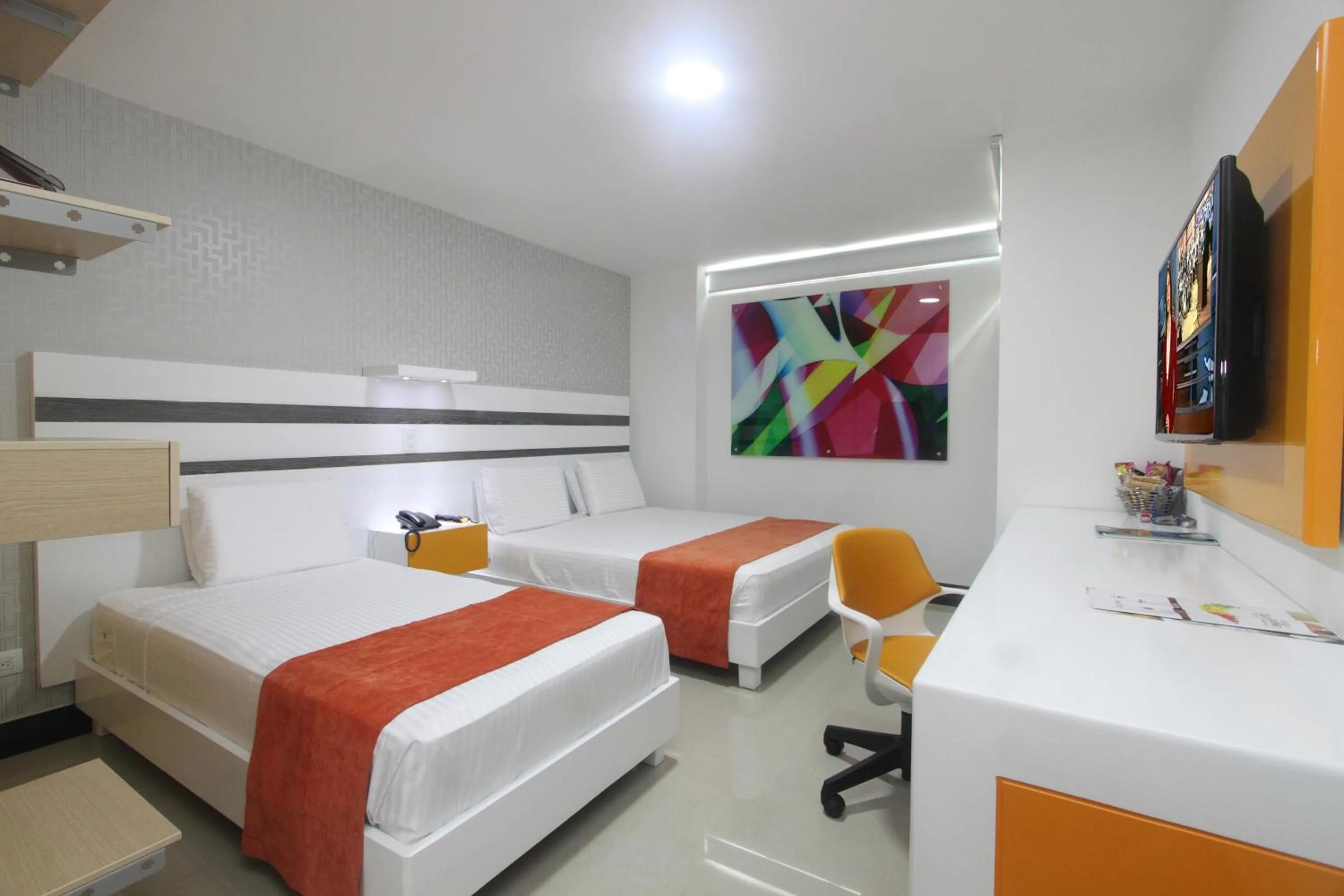 Photo of the whole room, Bed in Hotel Genova Prado