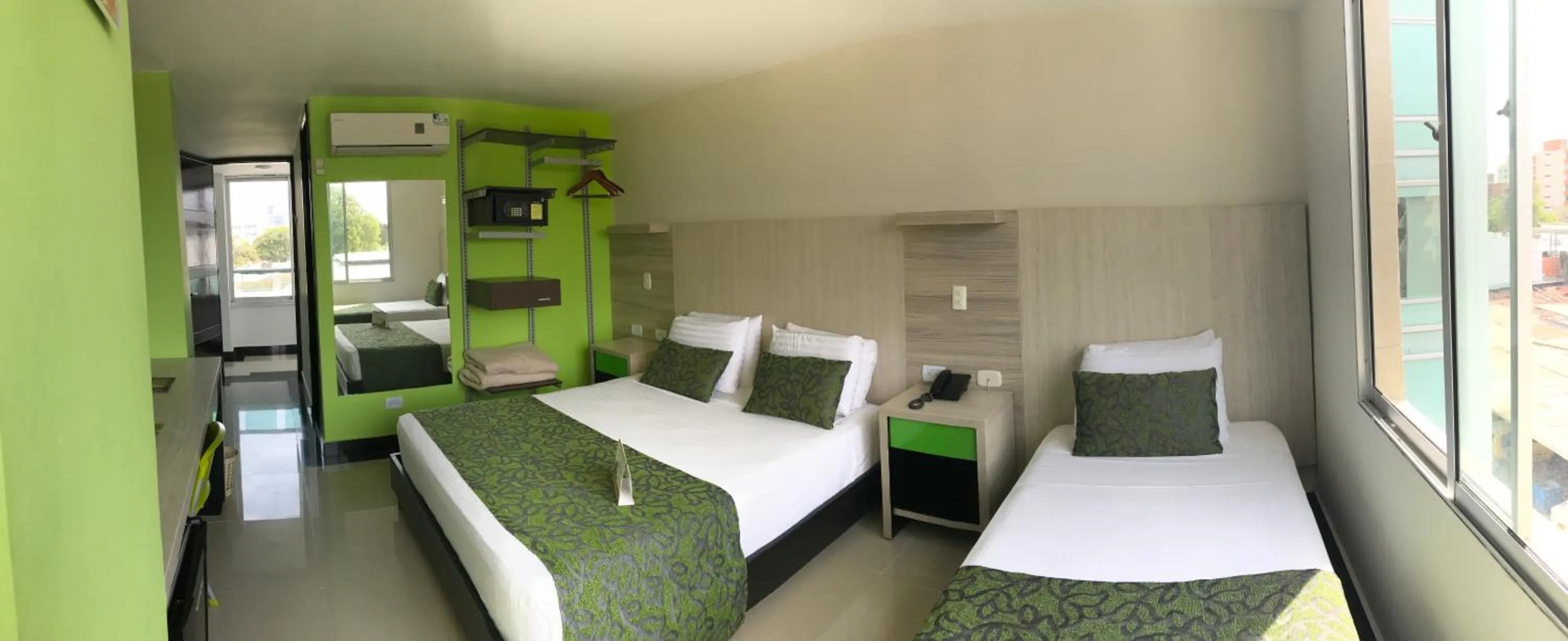 Bed in Hotel Genova Prado