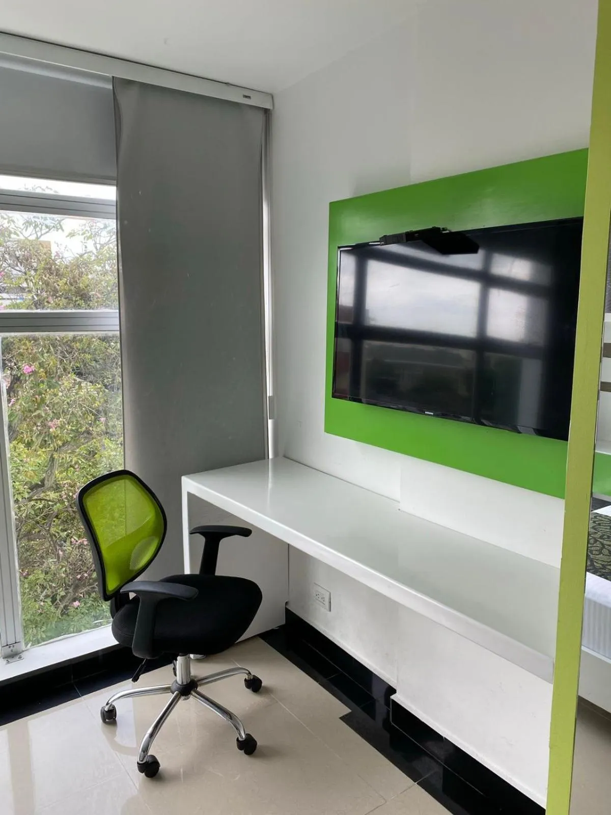 hair dresser in Hotel Genova Prado