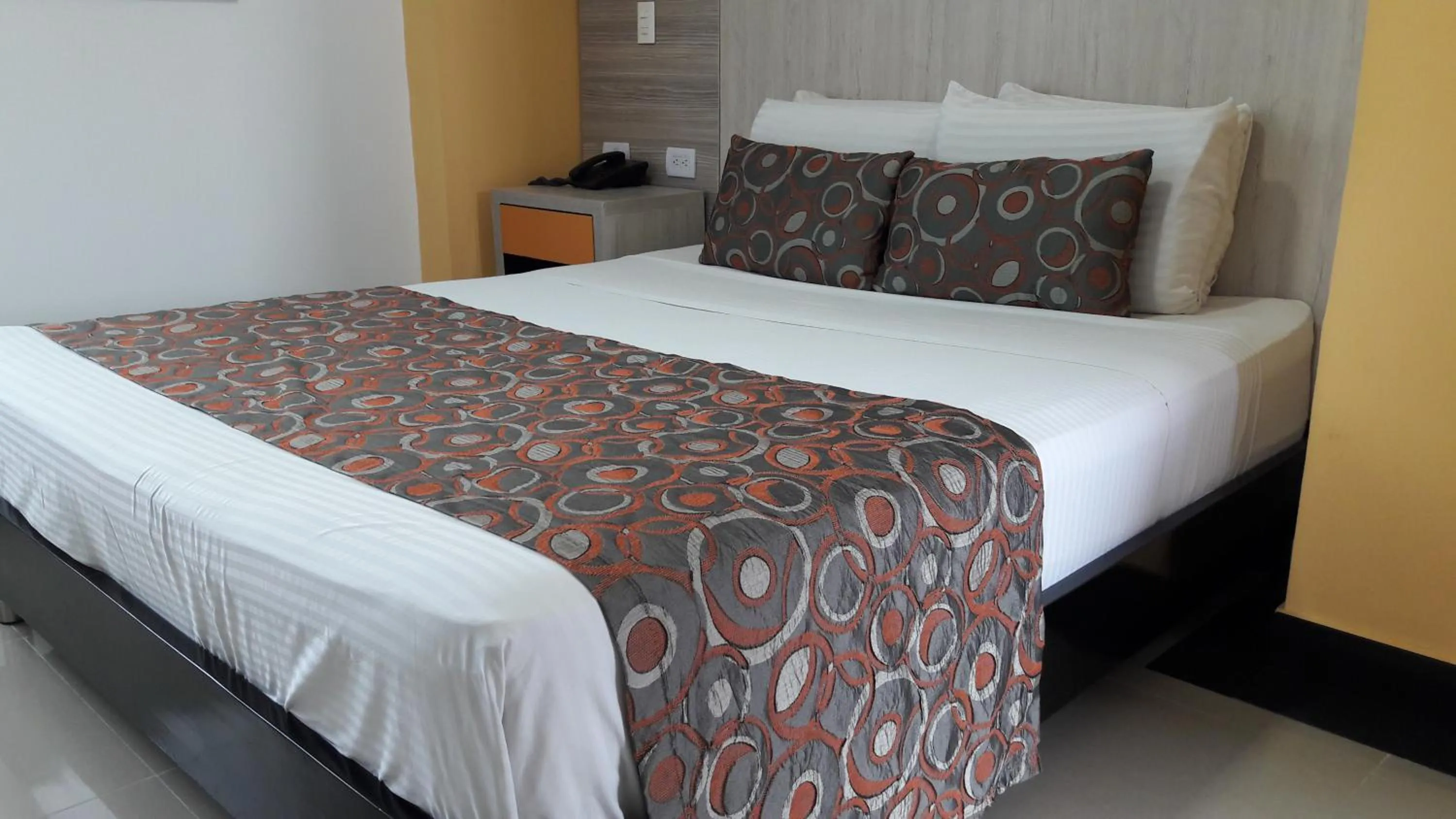 Bed in Hotel Genova Prado