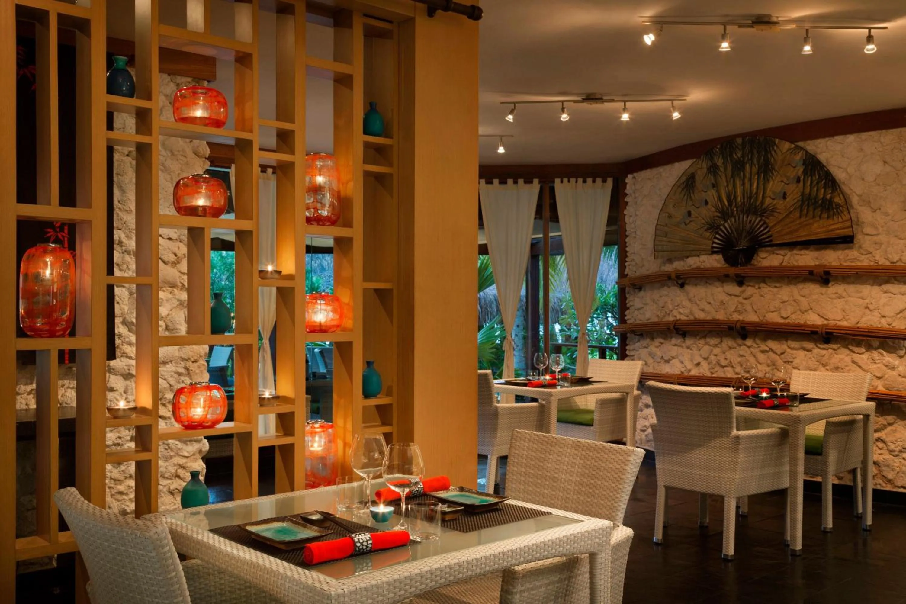 Restaurant/places to eat in The St. Regis Bora Bora Resort