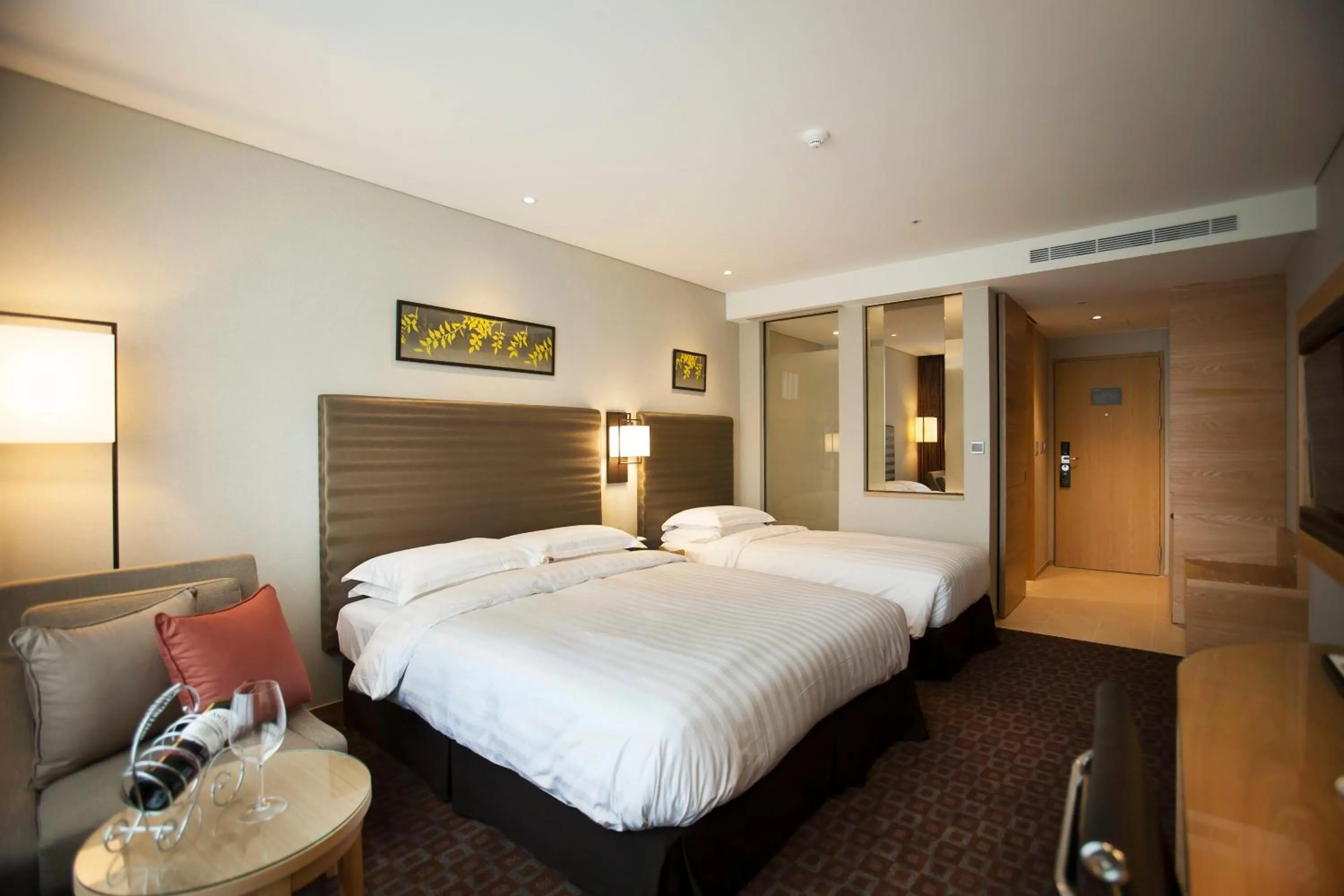 Bed in Best Western Hotel Gunsan