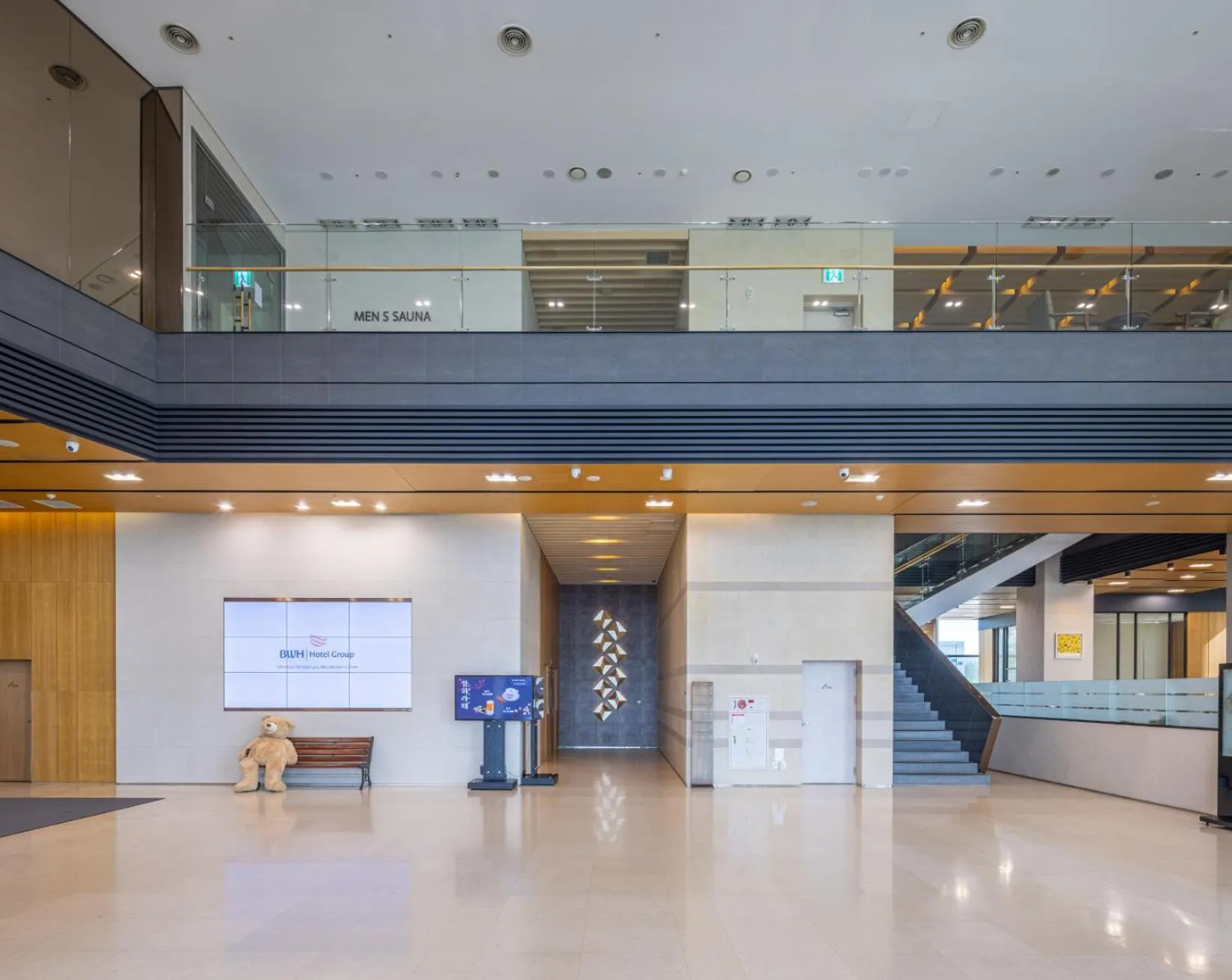 Lobby or reception in Best Western Hotel Gunsan
