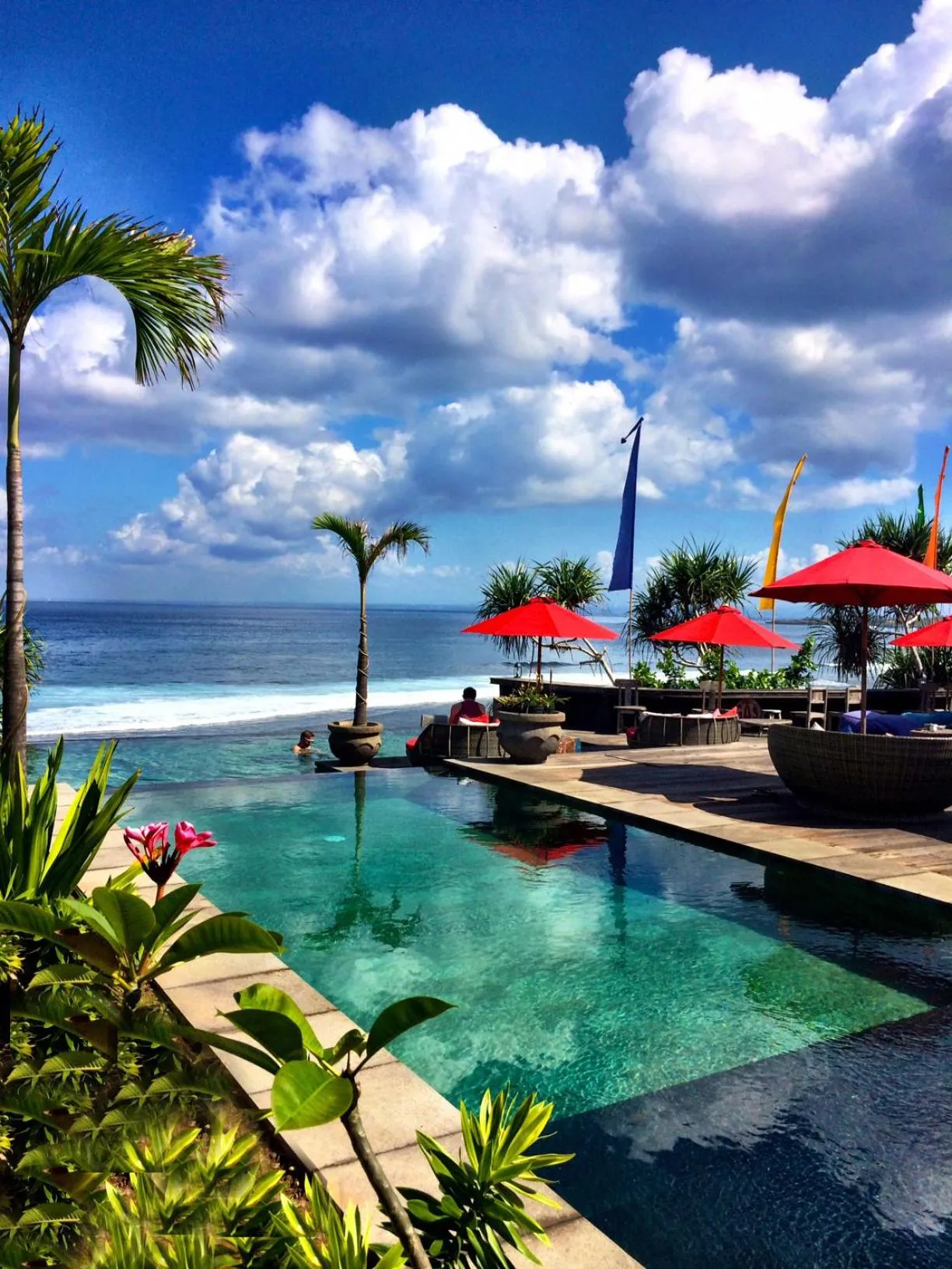 Swimming pool in The Palms Ceningan Hotel