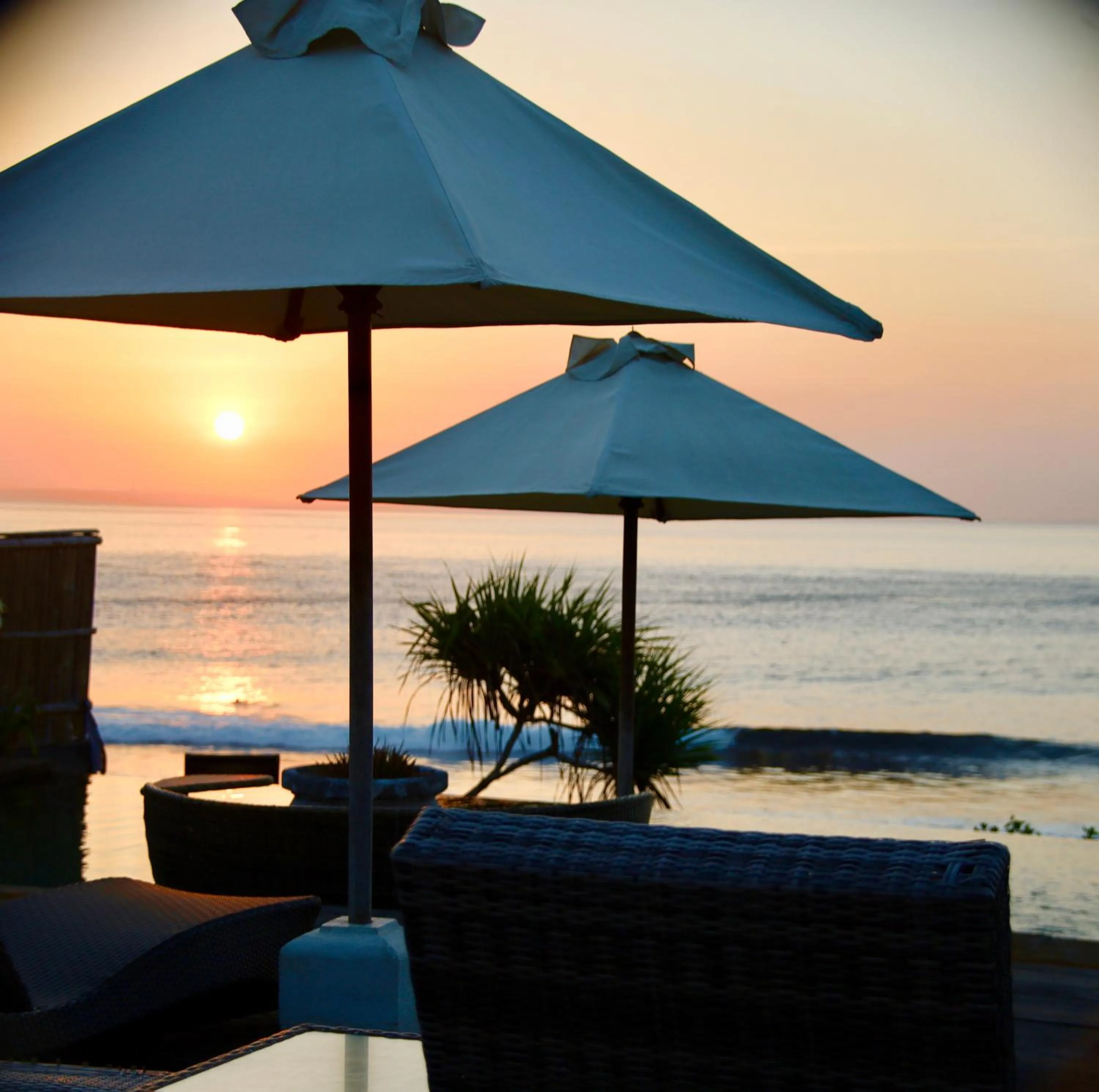 Pool view in The Palms Ceningan Hotel