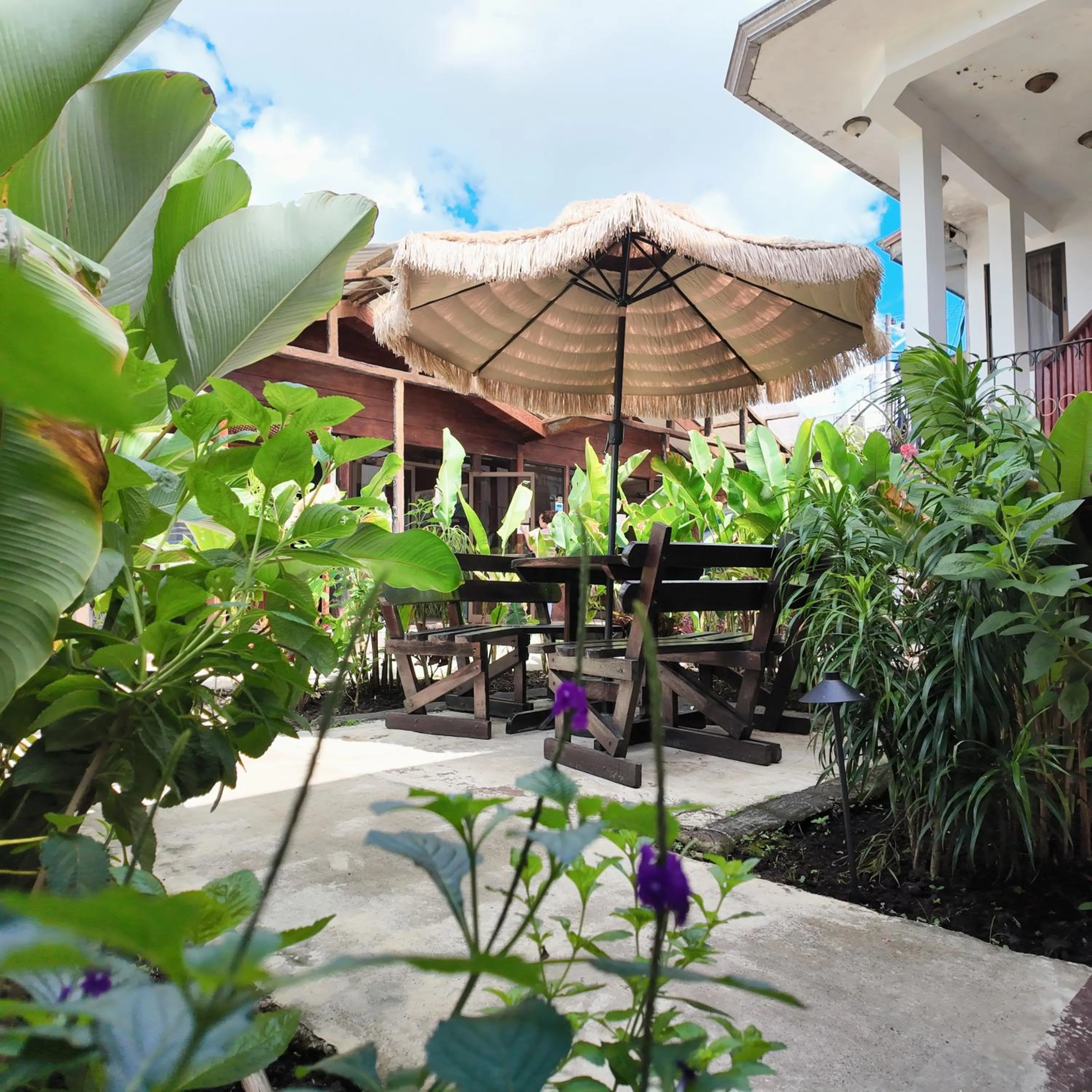 Property building in Poshtel Arenal