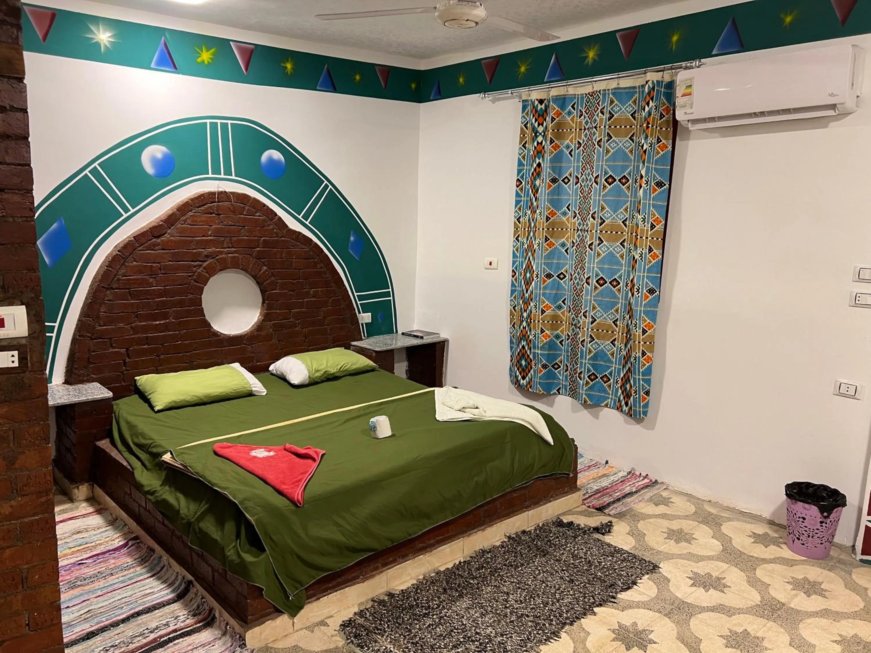 Bed in Luxor Old Nile Hotel